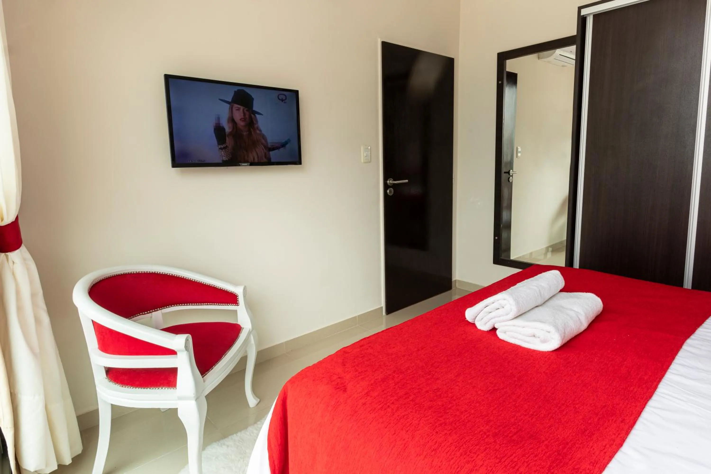 Photo of the whole room, Bed in Hotel Boutique Devoto