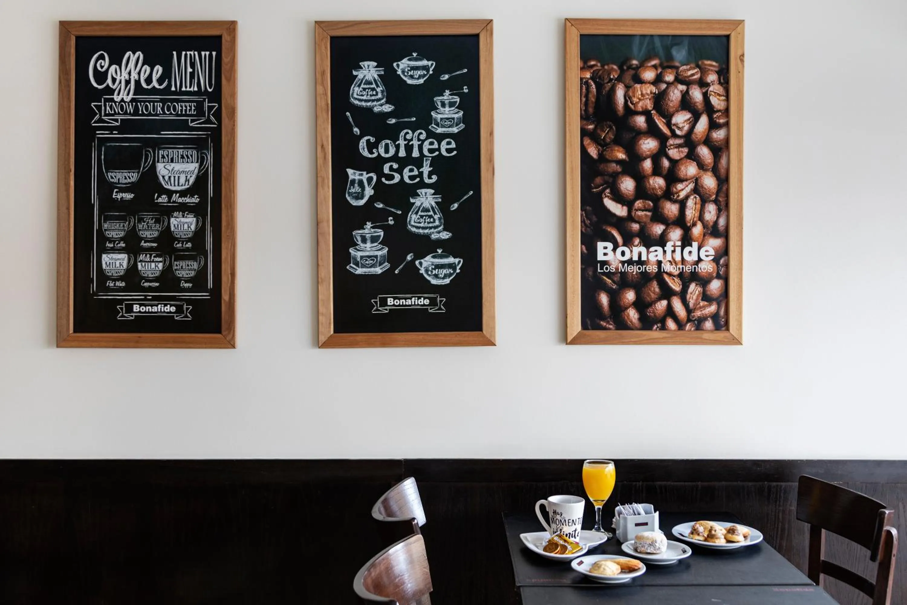 Restaurant/places to eat in Hotel Boutique Devoto