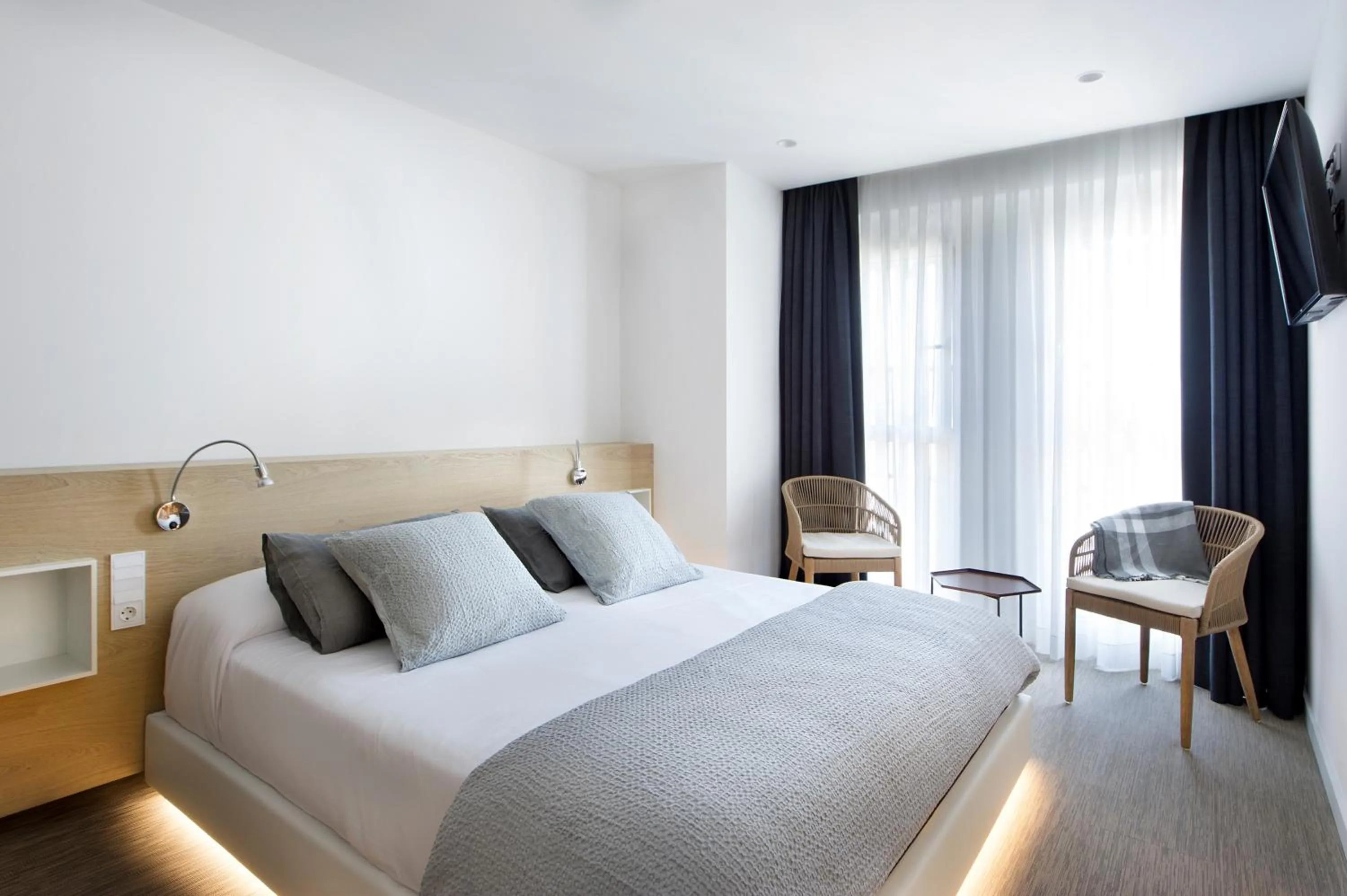 Photo of the whole room, Bed in Hotel Boutique dONNA