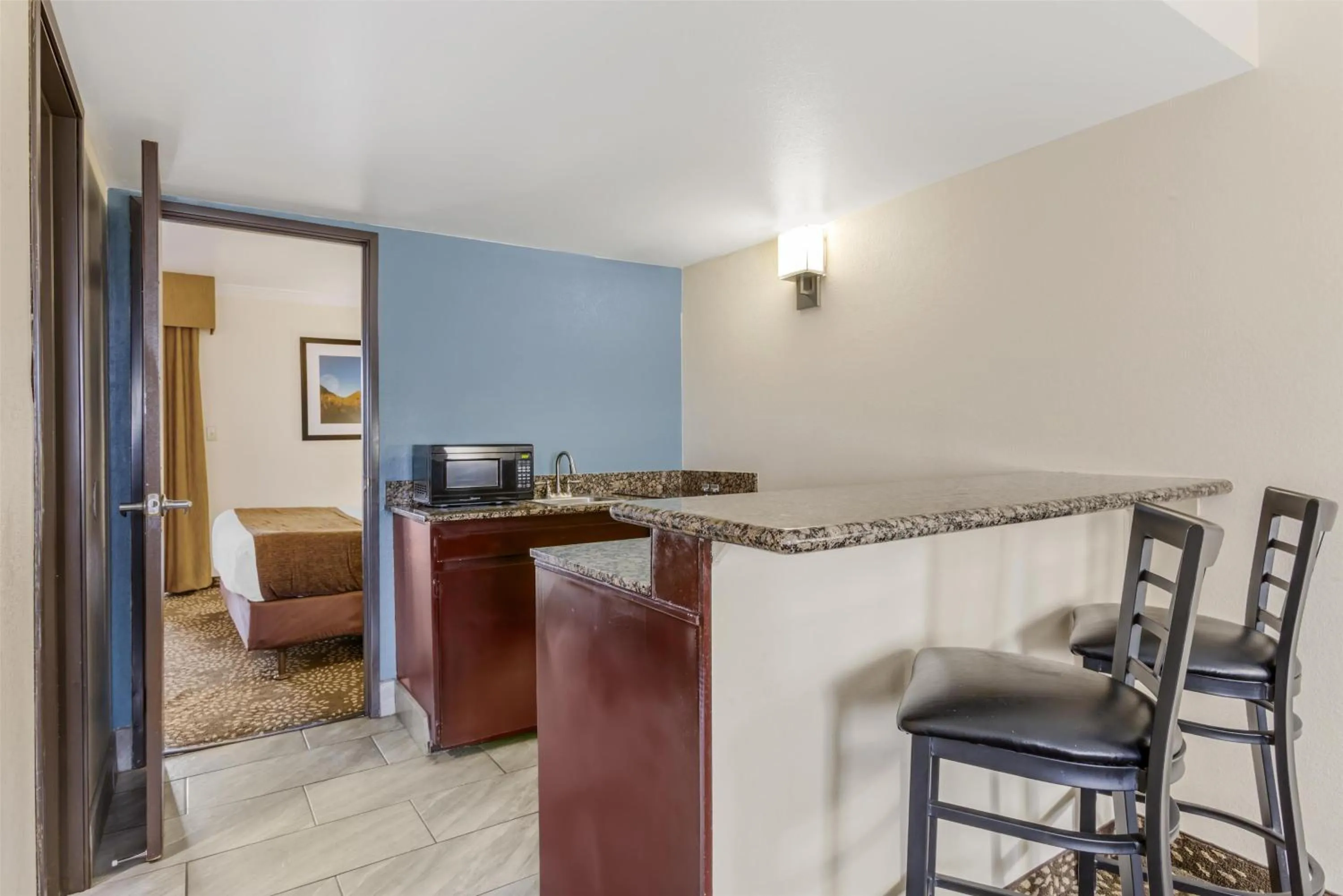 Photo of the whole room in Best Western InnSuites Tucson Foothills Hotel & Suites