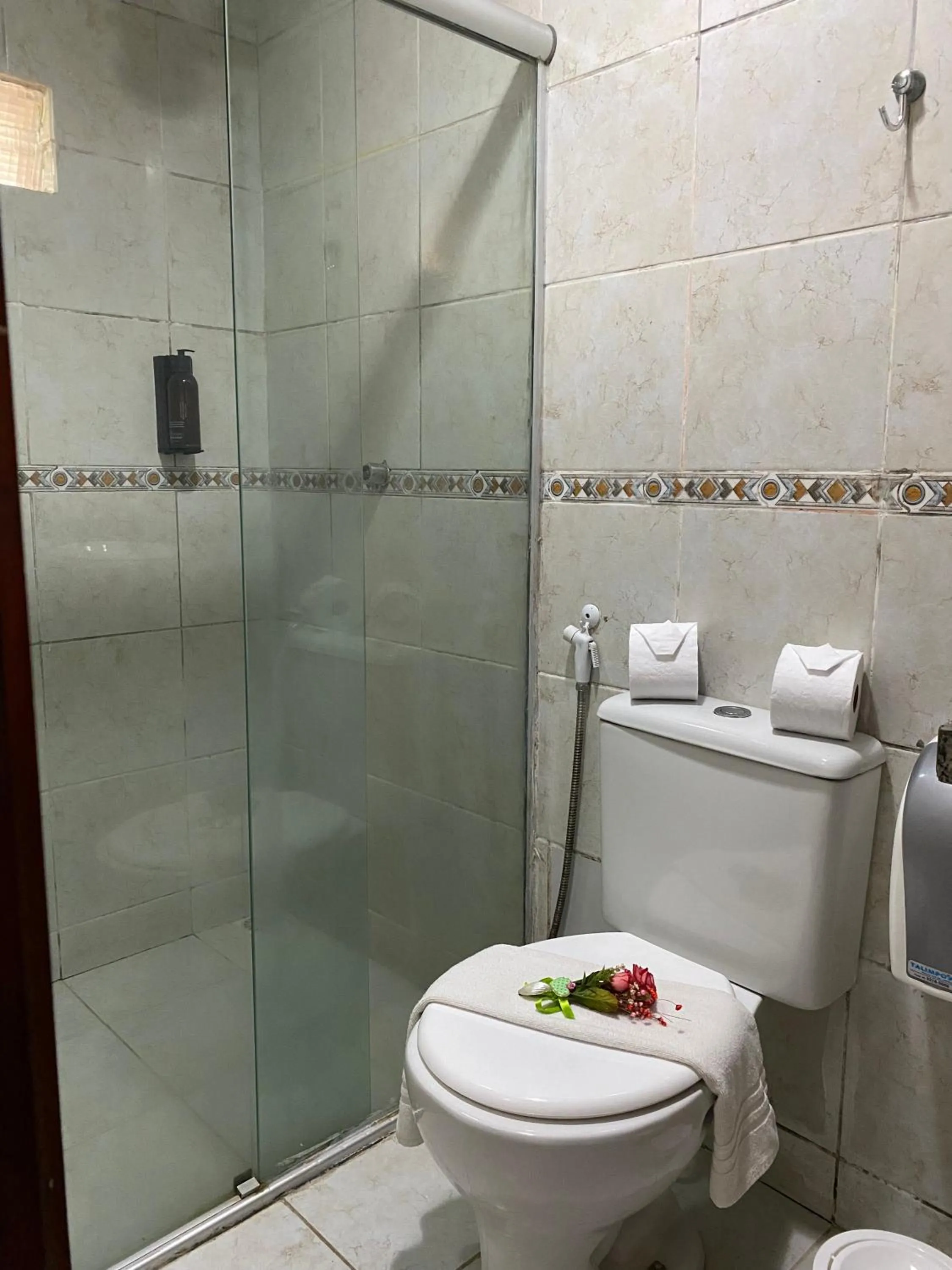 Bathroom in Marbello Ariau Hotel