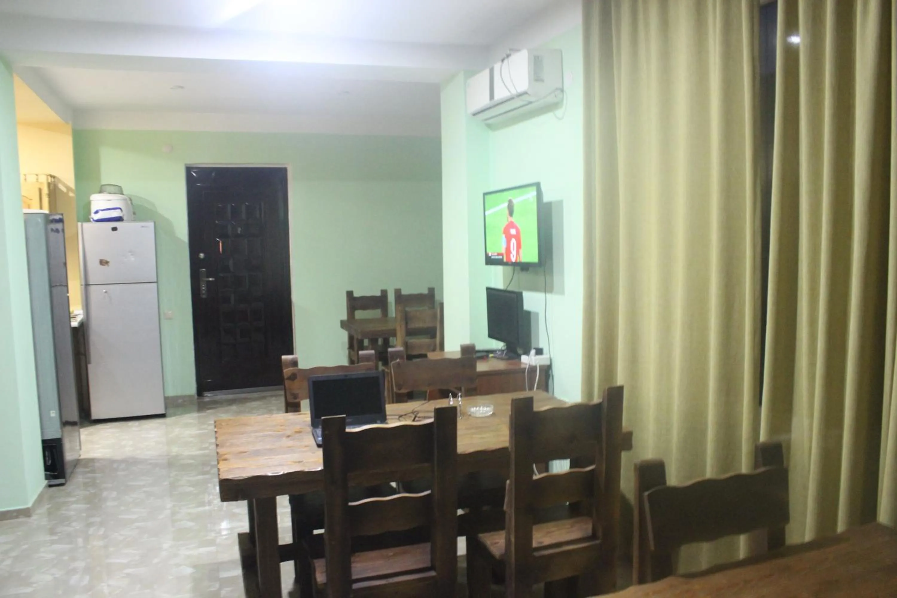 Dining area in Hotel Ureki
