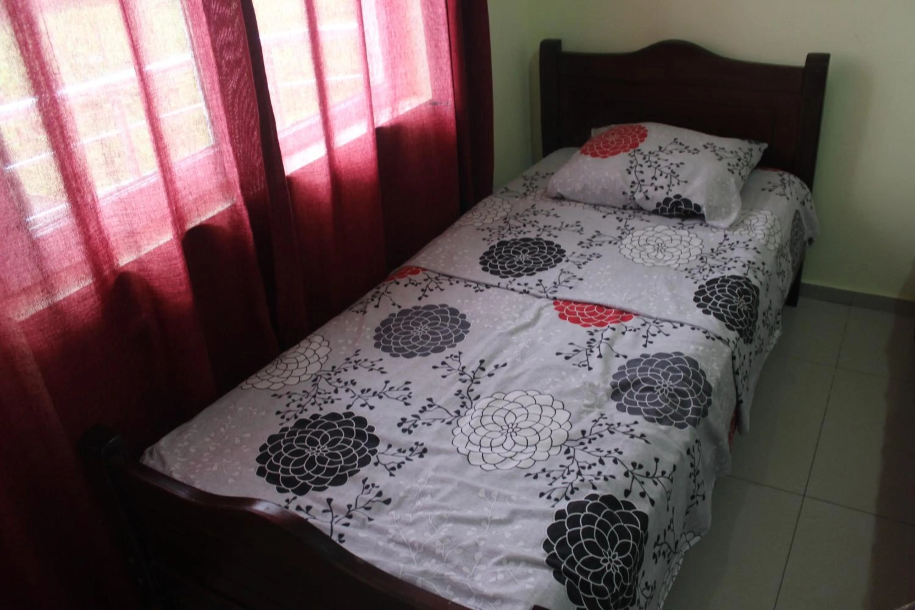 Bed in Hotel Ureki