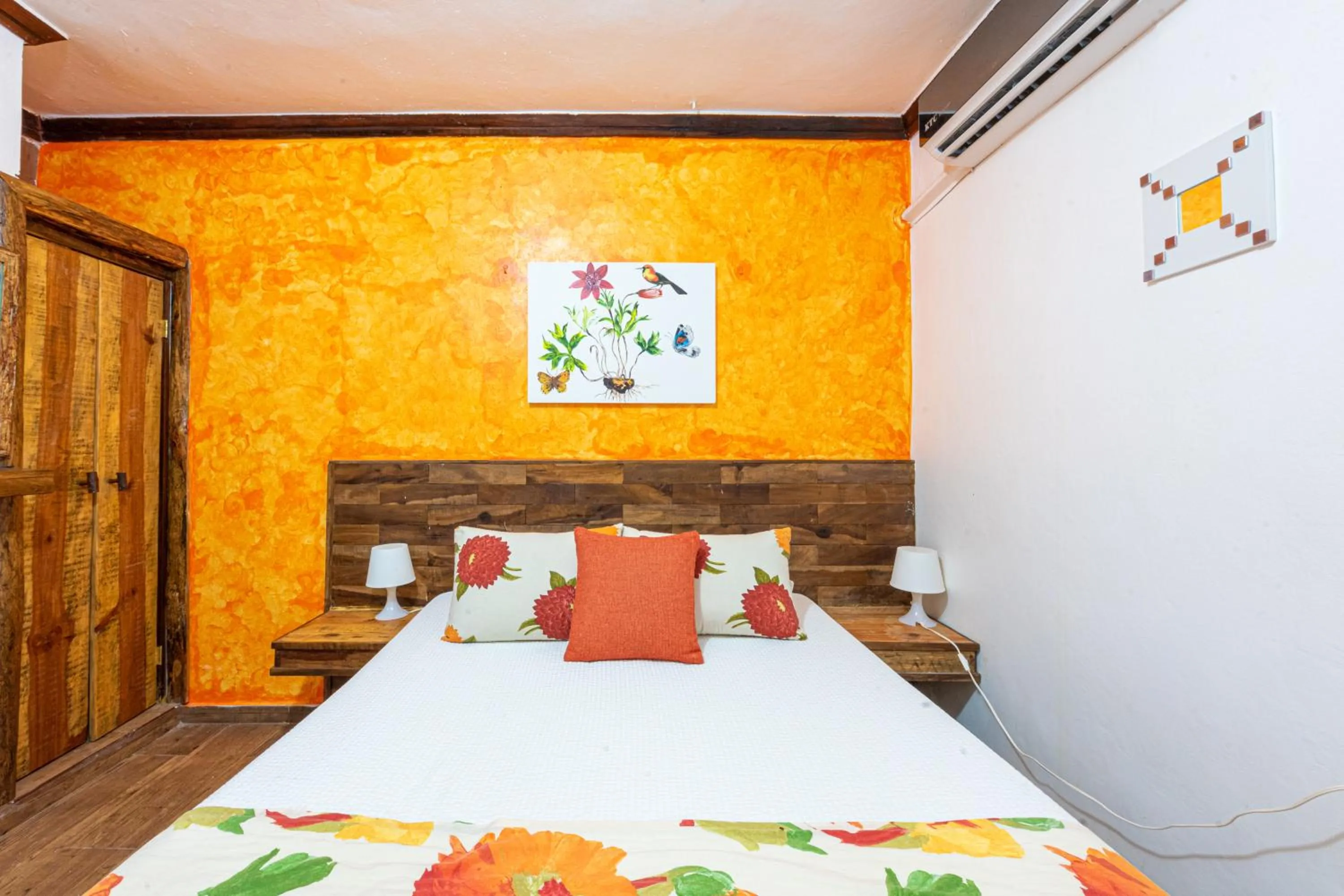 Bed in Vista de Águilas Ecolodge