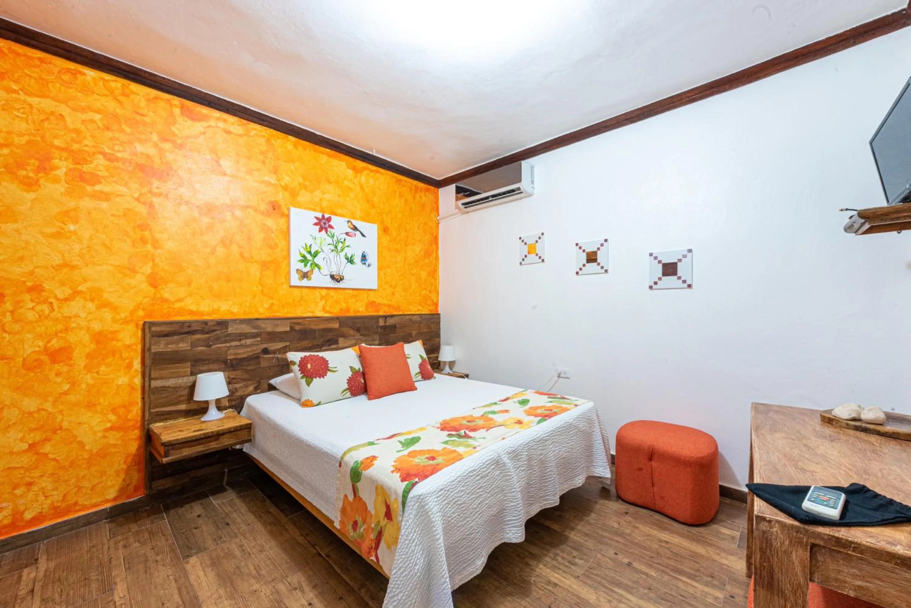 Bed in Vista de Águilas Ecolodge