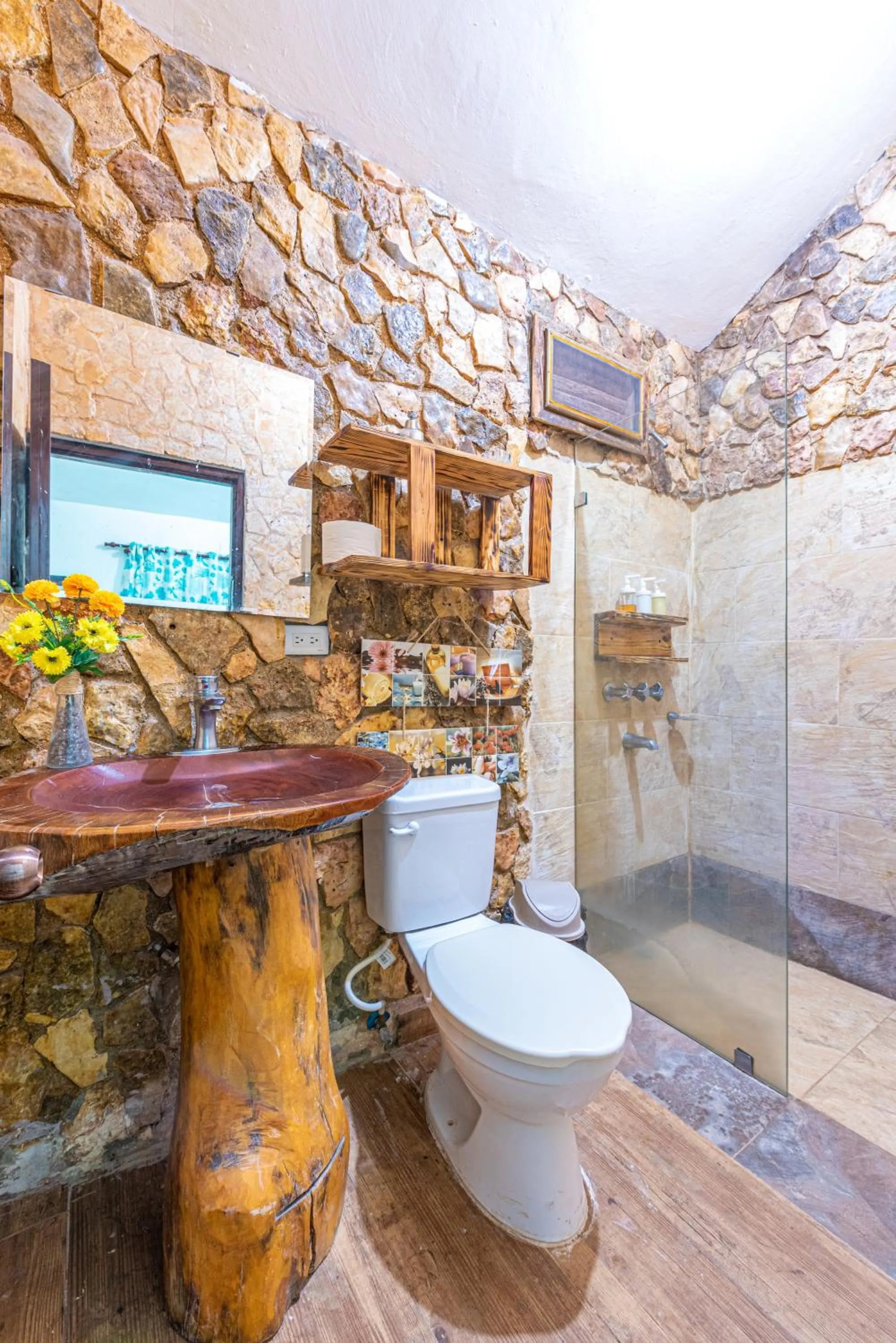 Bathroom in Vista de Águilas Ecolodge
