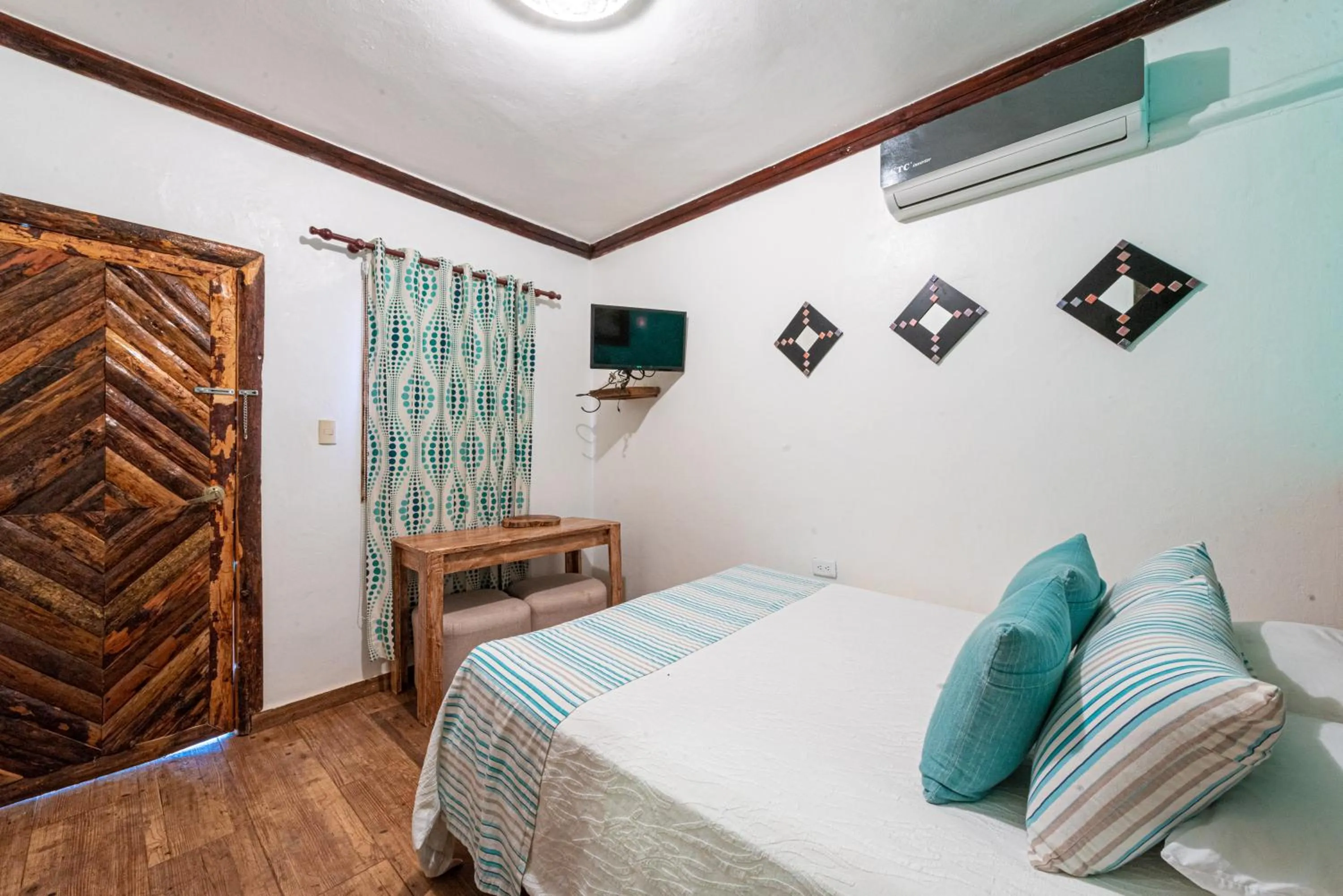 Bed in Vista de Águilas Ecolodge