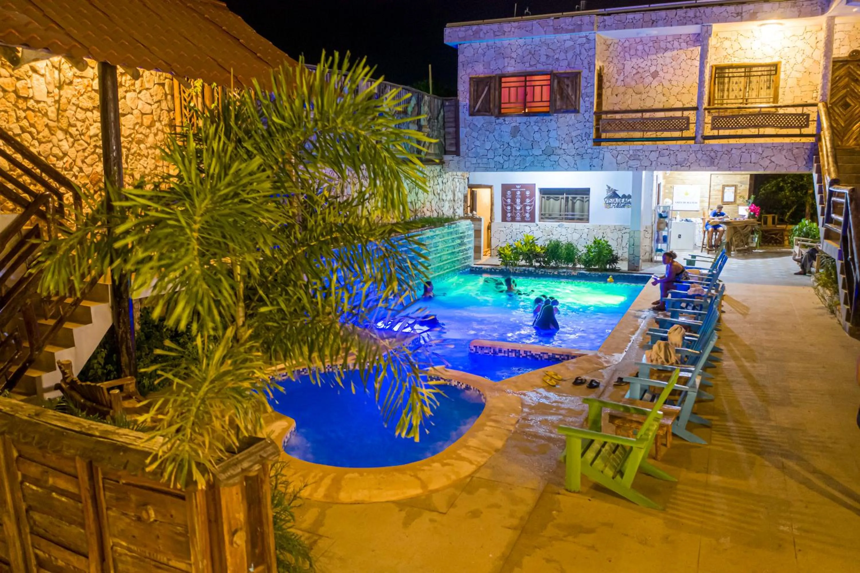 Swimming pool in Vista de Águilas Ecolodge