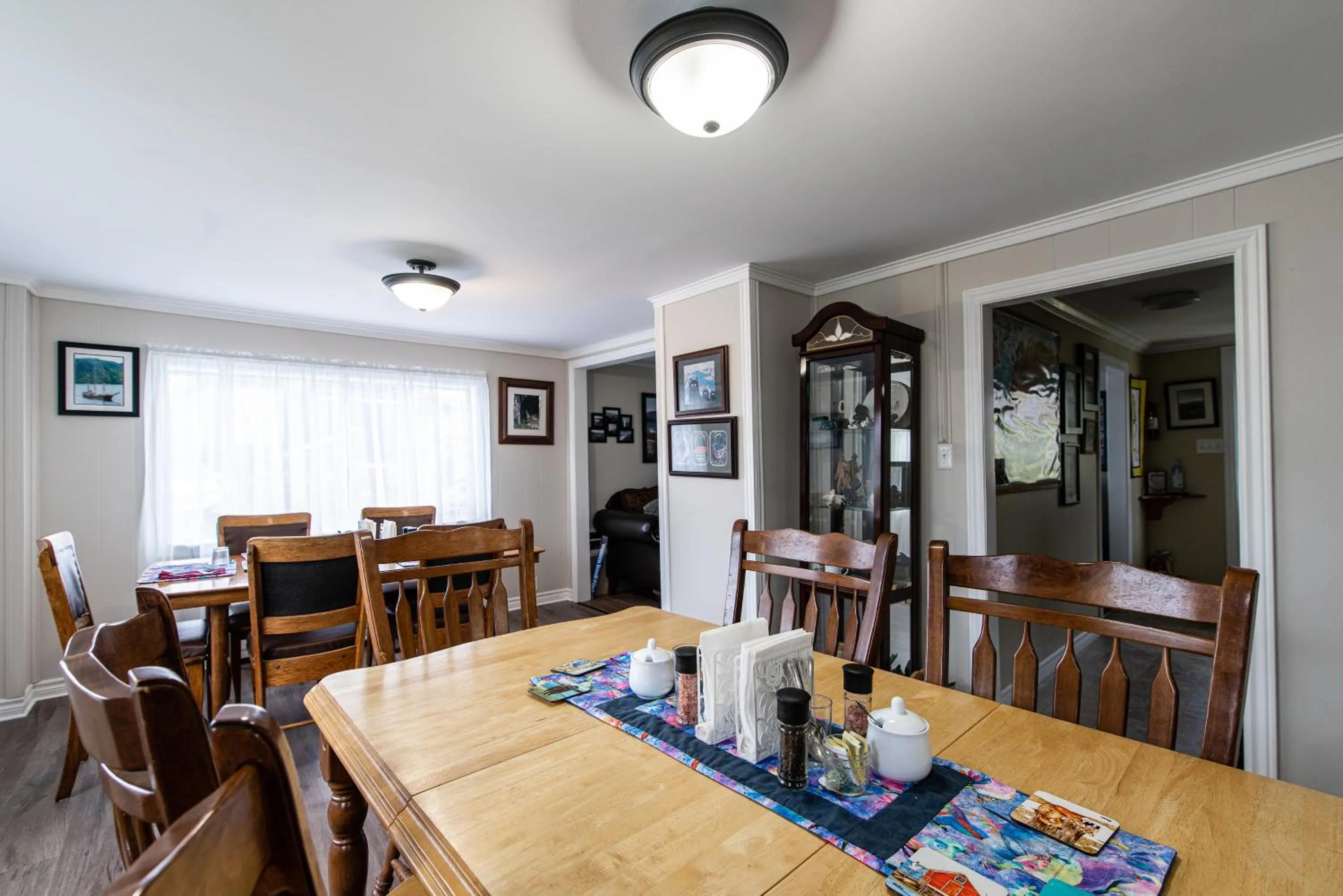 Dining area in Out East B&B - Norris Point