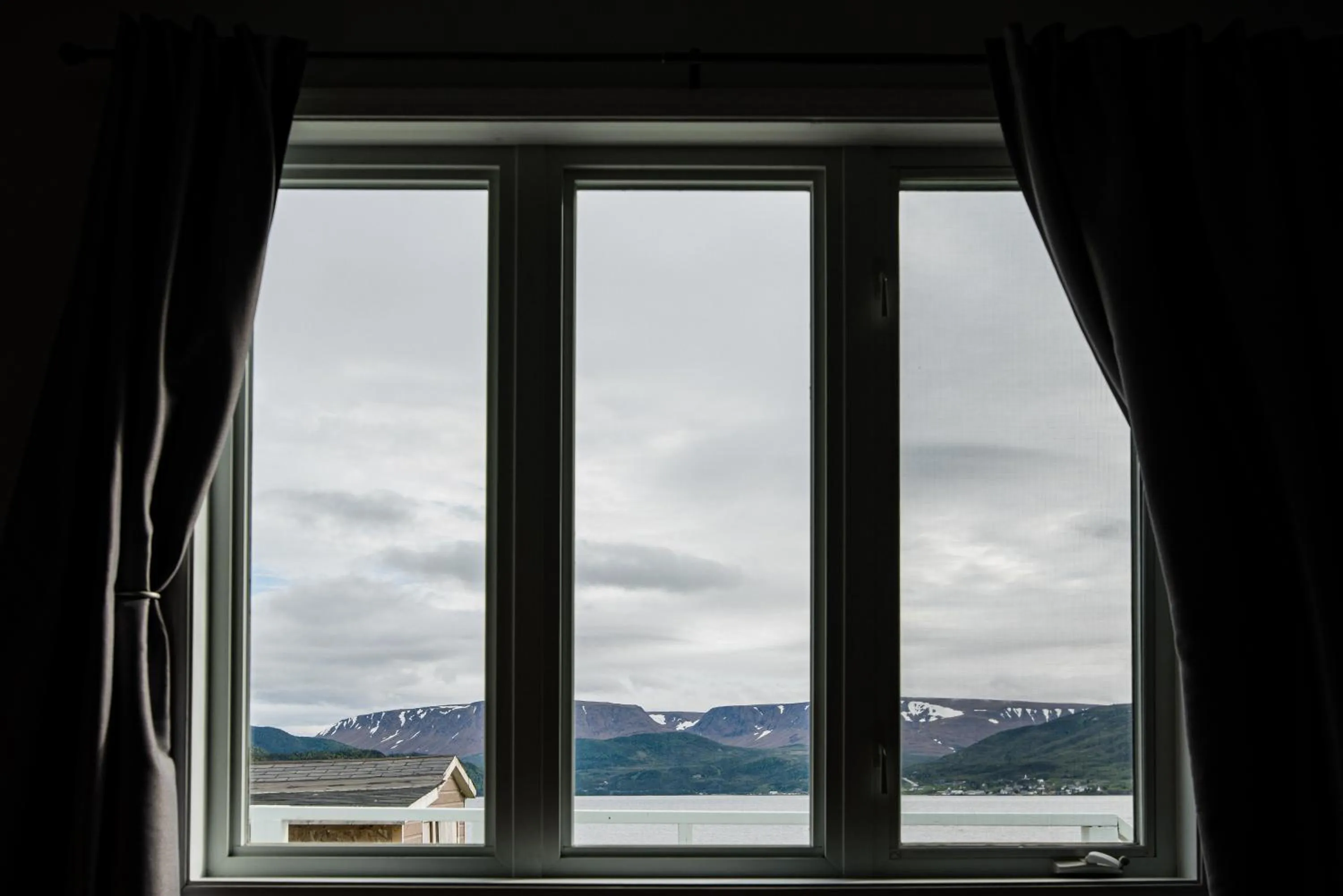 Mountain view in Out East B&B - Norris Point