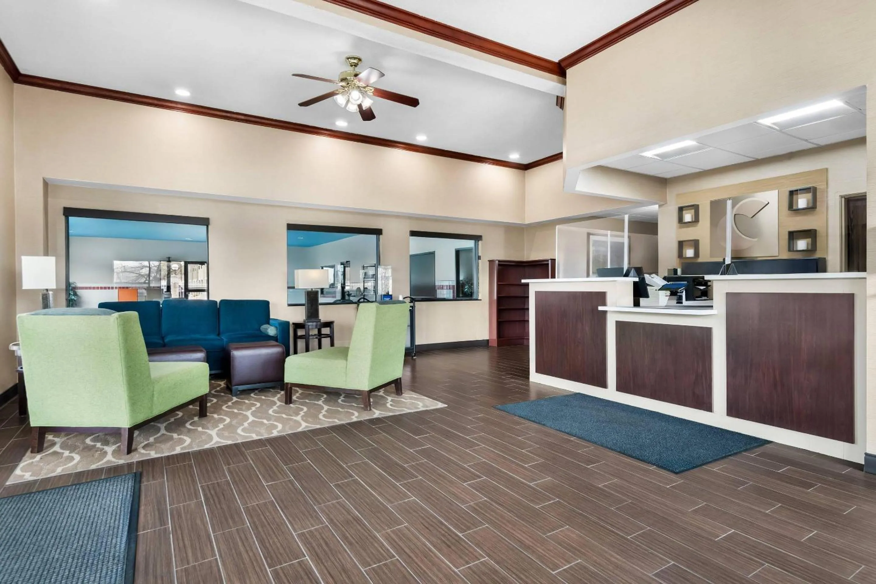 Lobby or reception in Comfort Inn & Suites North East