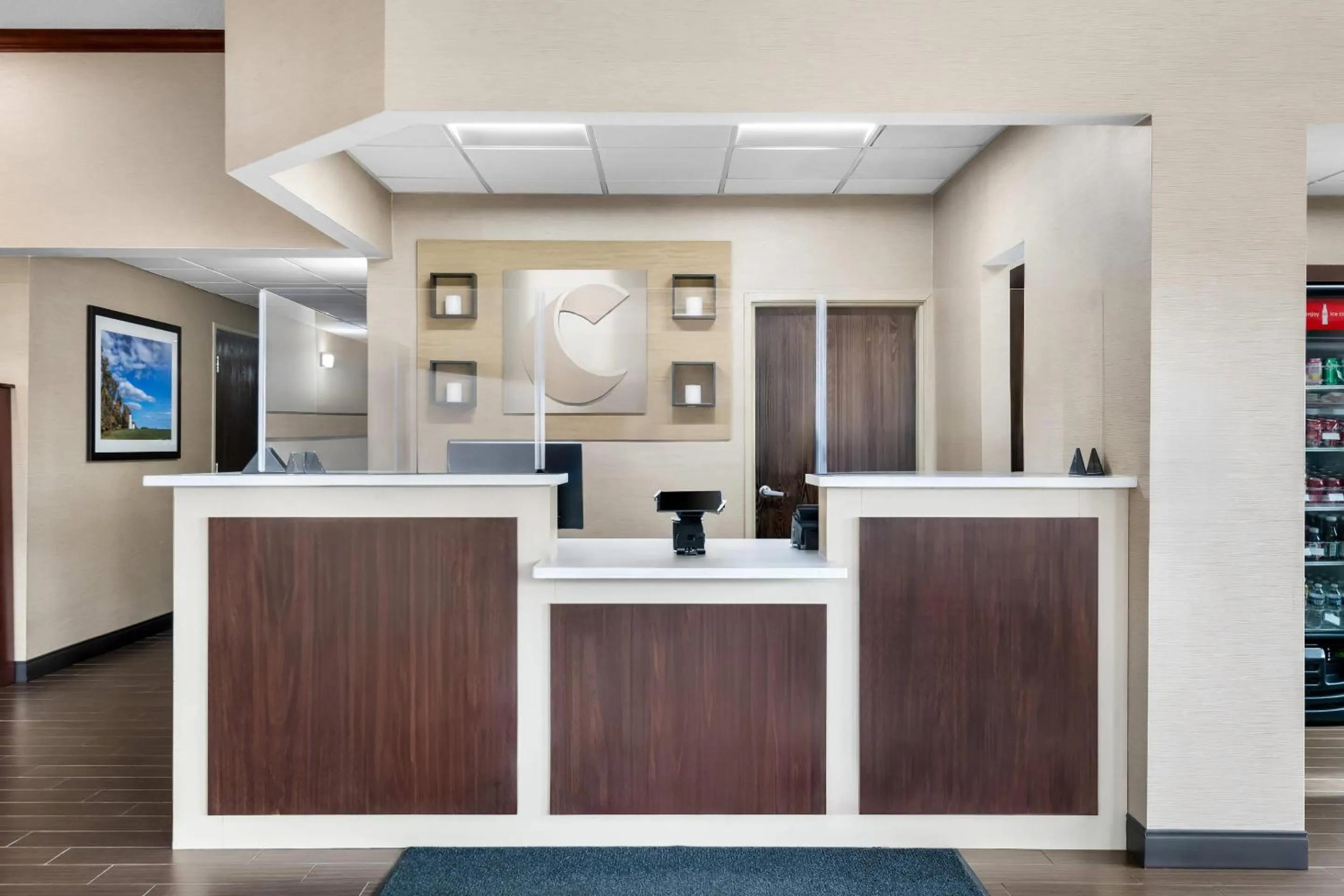 Lobby or reception in Comfort Inn & Suites North East