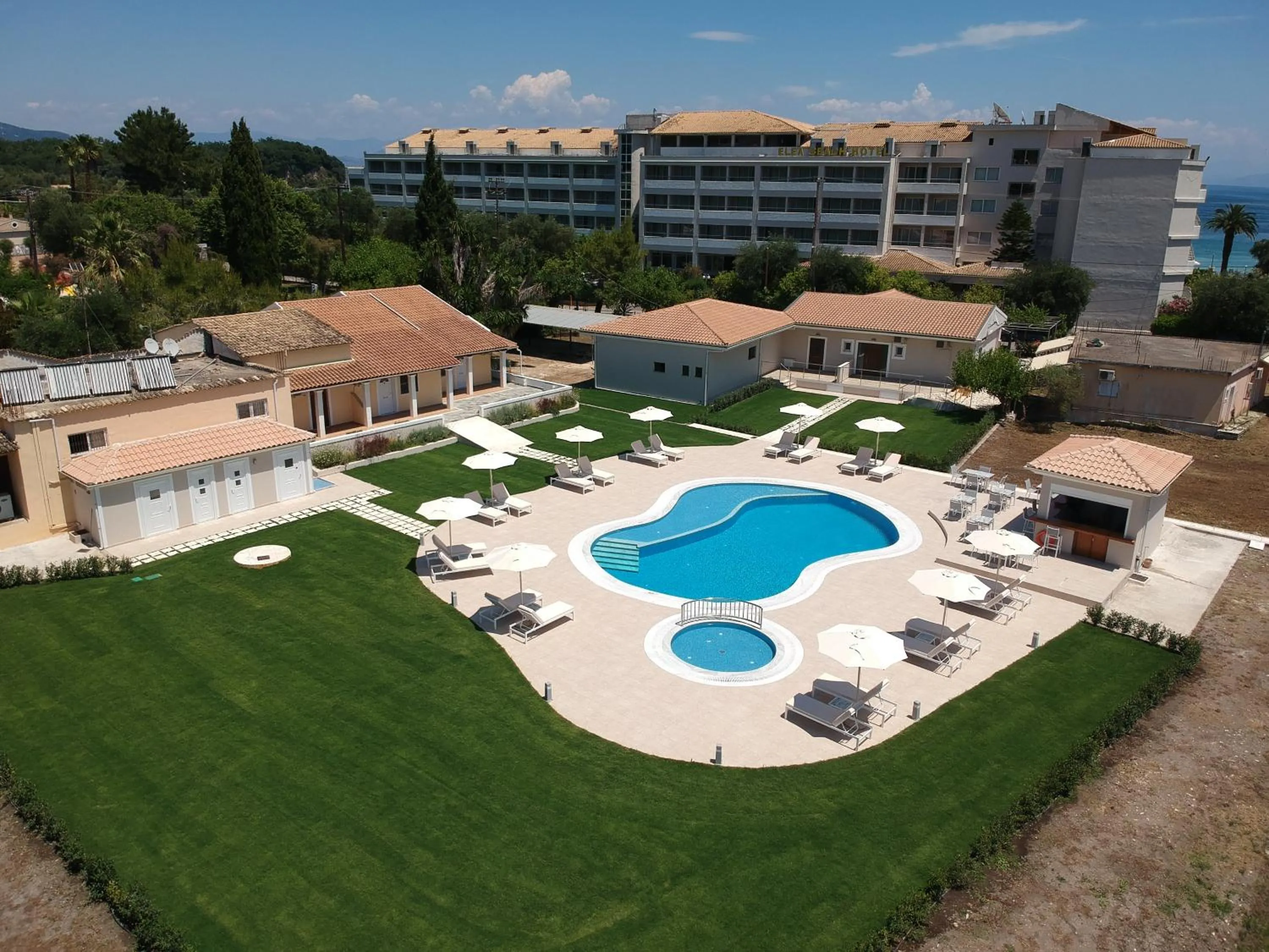 Summer in Santos Luxury Apartments