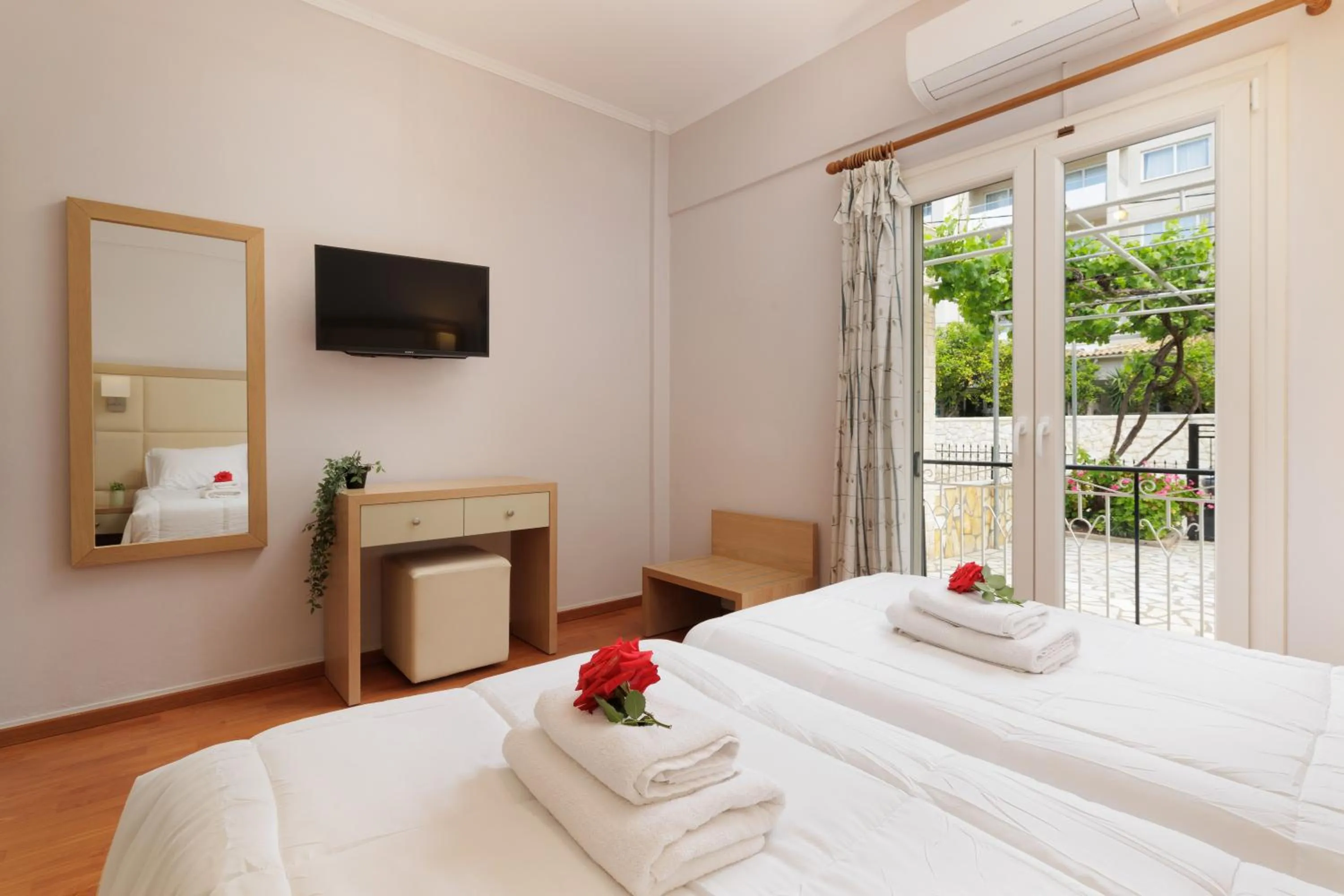 Bed in Santos Luxury Apartments
