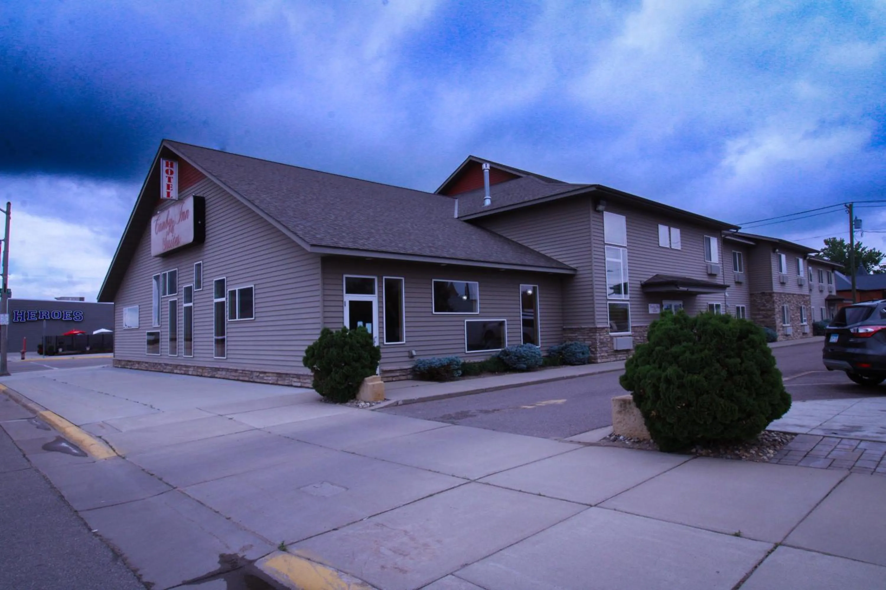 Property building in Canby Inn and Suites