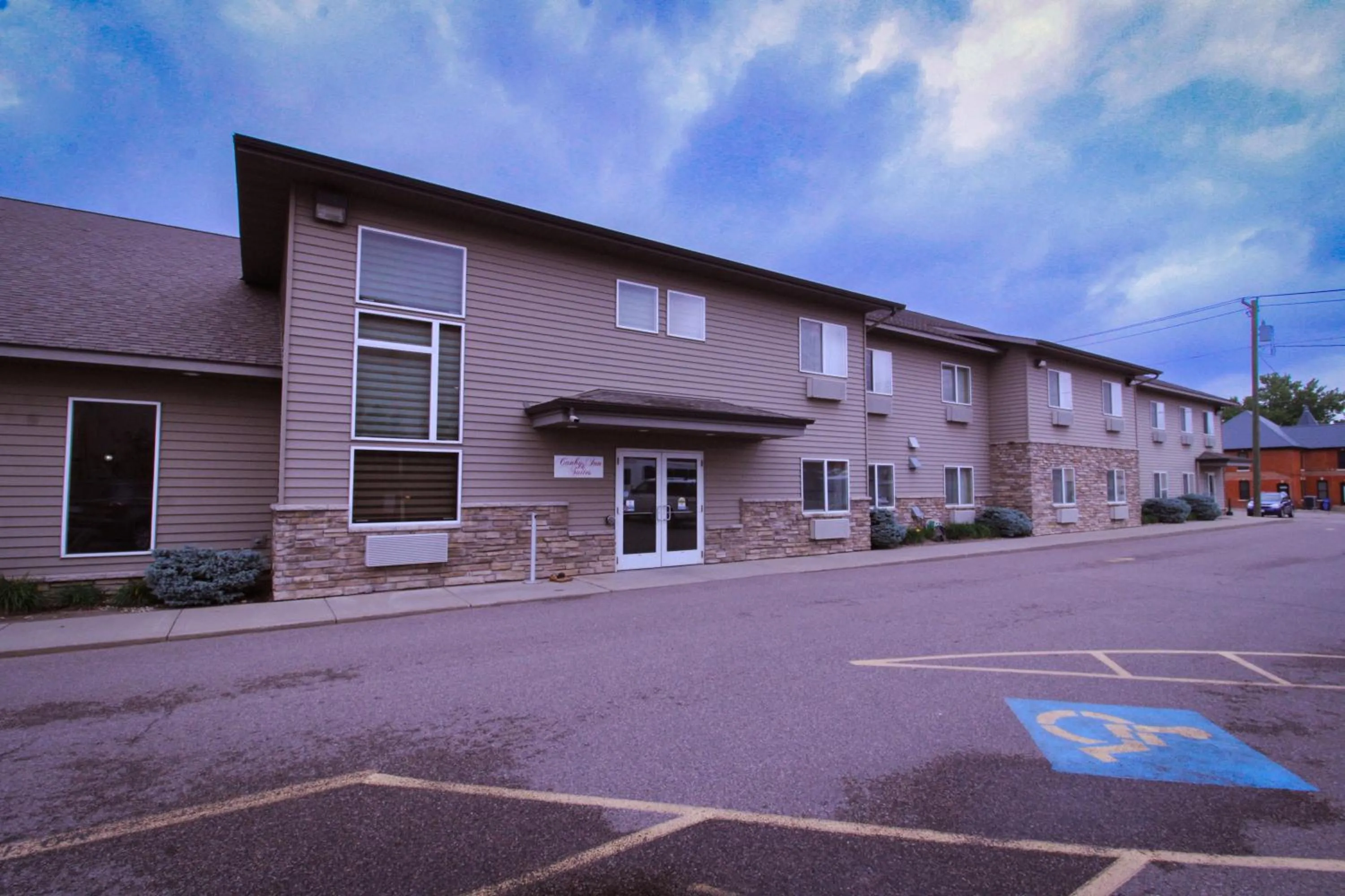 Property building in Canby Inn and Suites