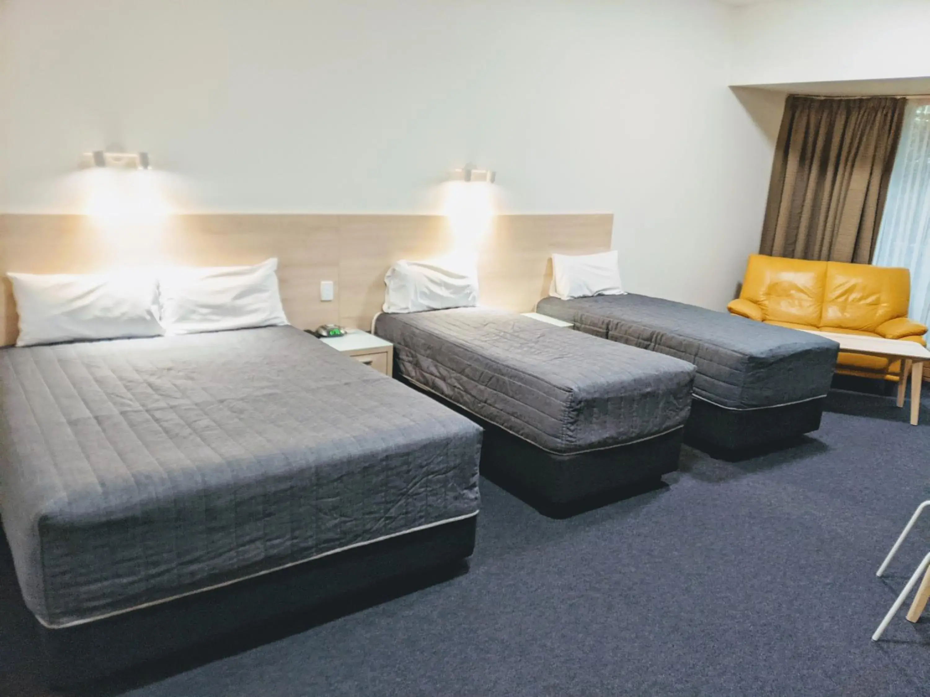 Bedroom, Bed in Mayfair Plaza Motel and Apartments Bedroom, Bed in Mayfair Plaza Motel and Apartments