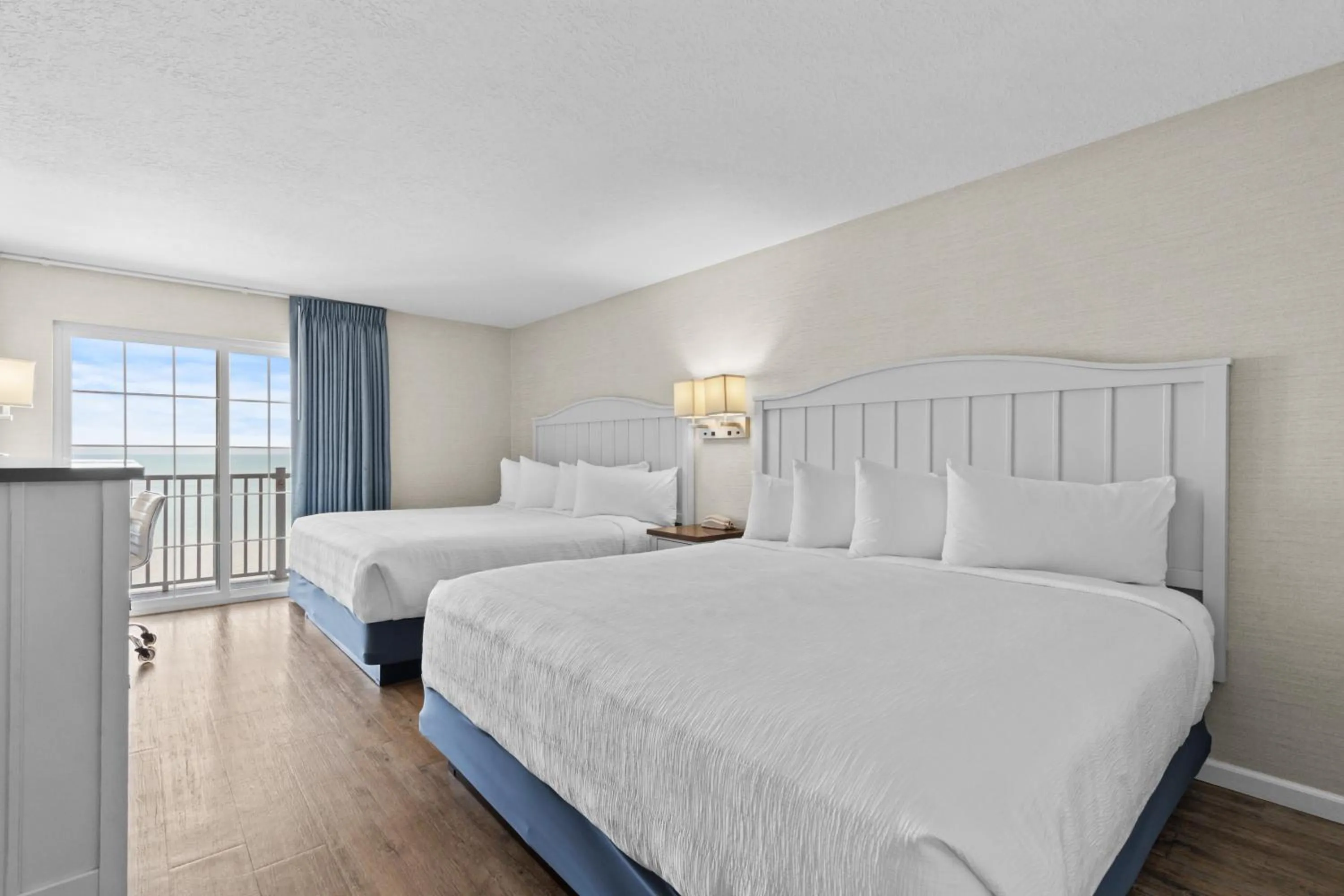 Photo of the whole room, Bed in The Baywatch Resort