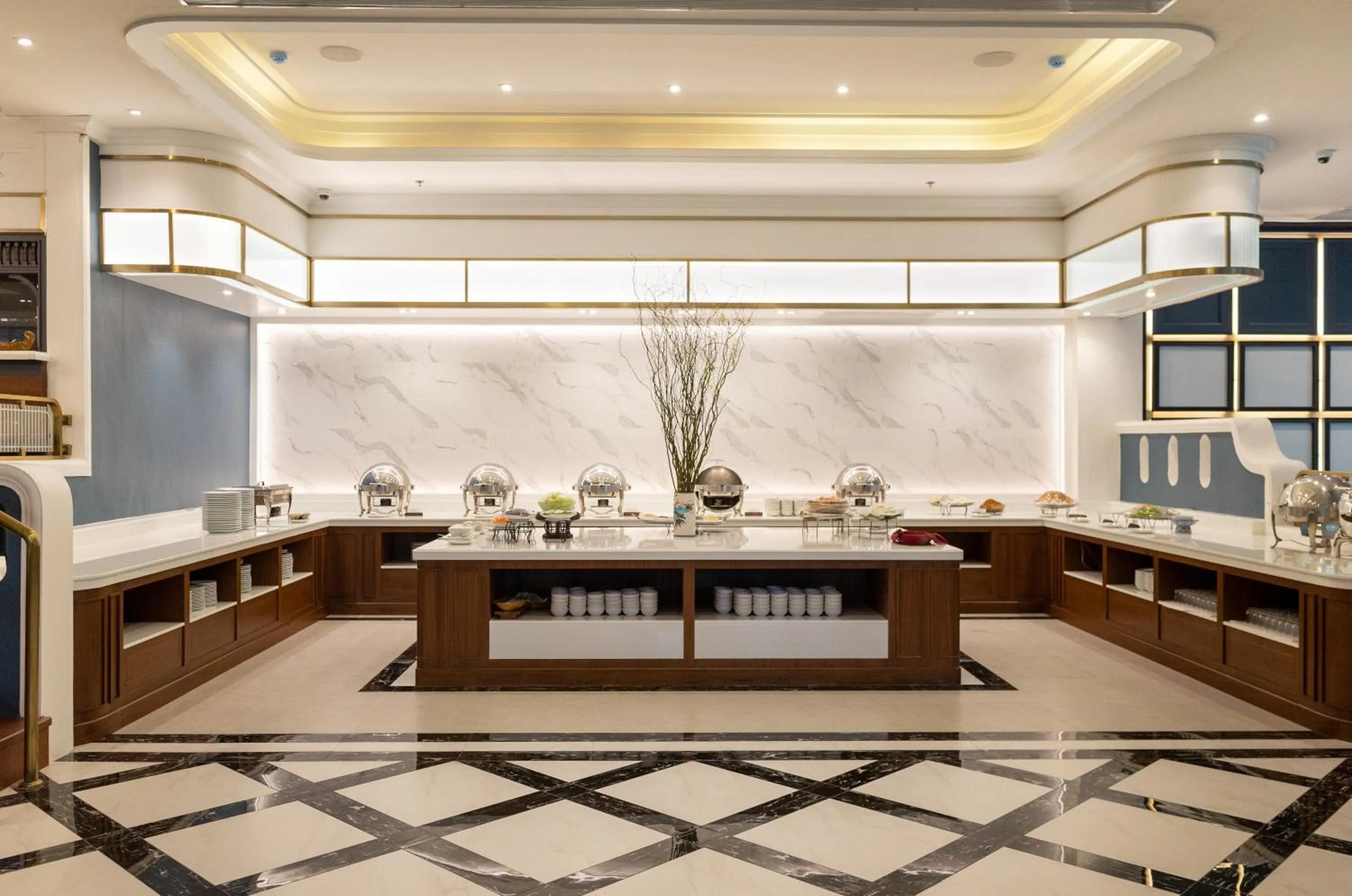 Restaurant/places to eat in Chiang Mai Orchid Hotel