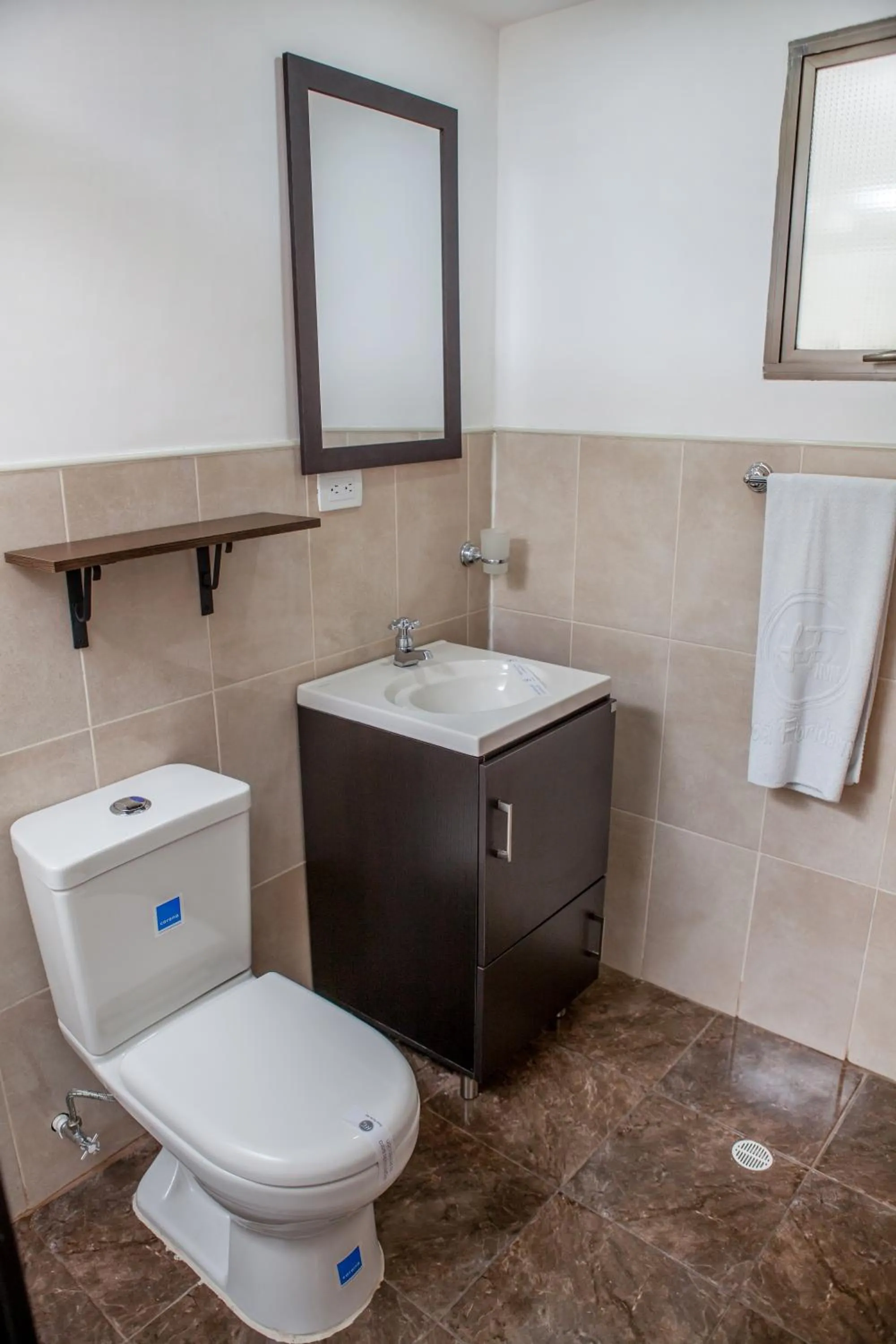 Toilet in Hotel Florida Inn
