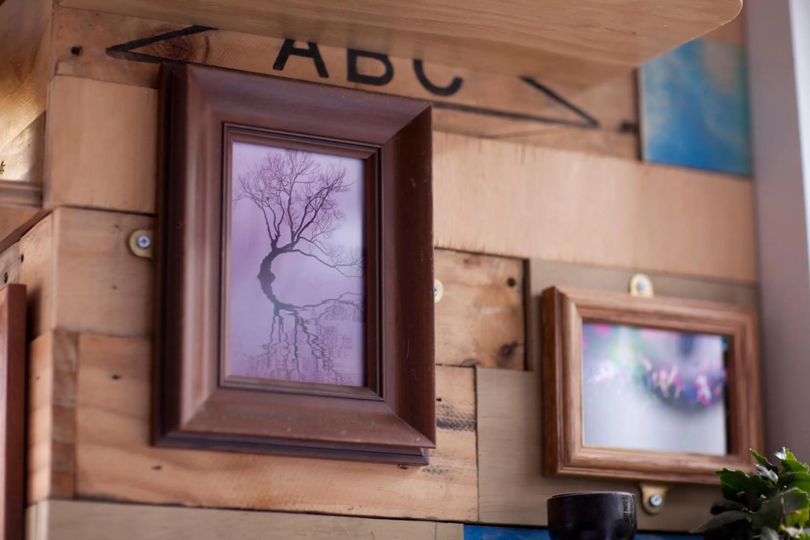 Lobby or reception in Absoloot Hostel Queenstown