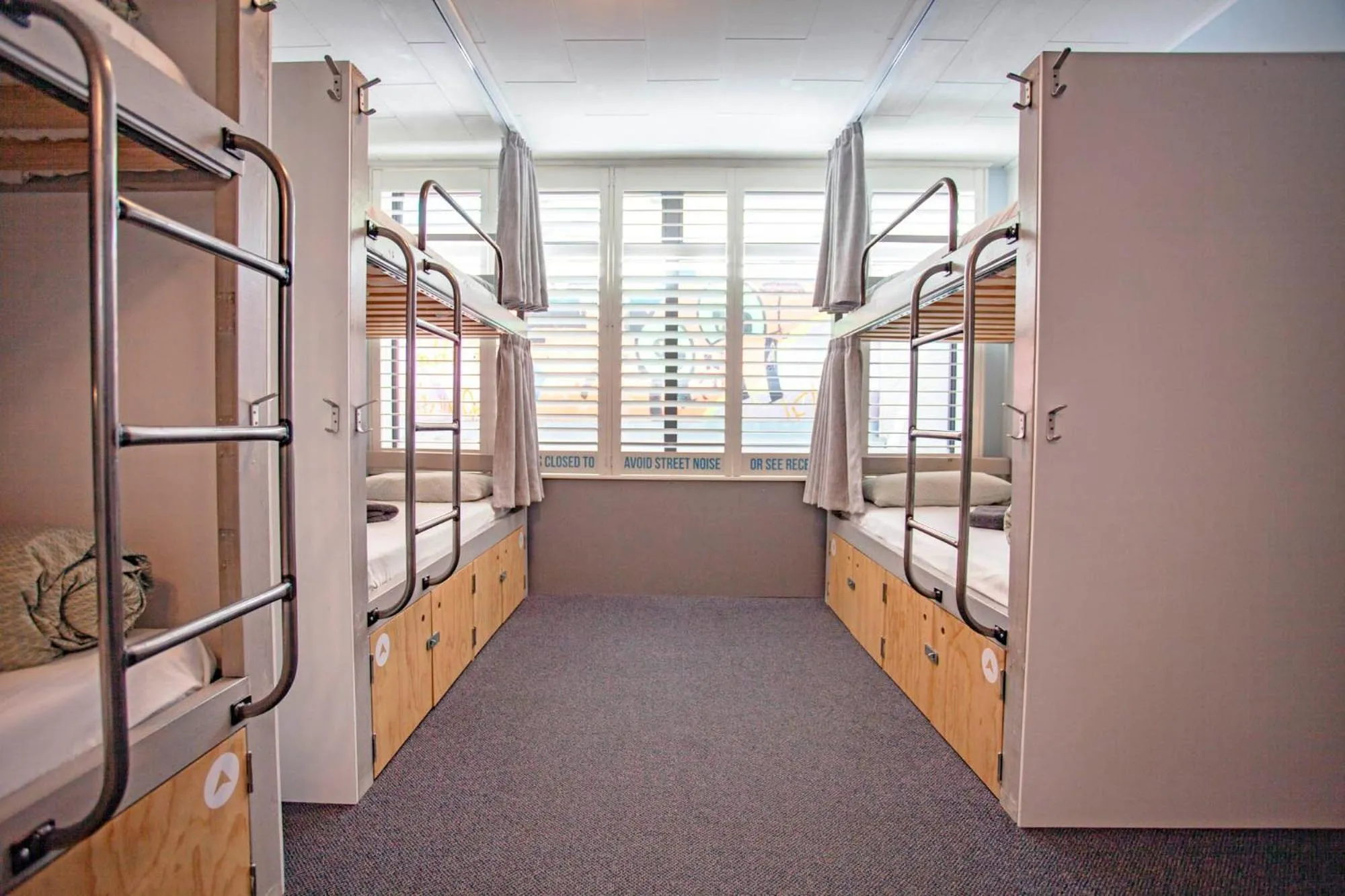 Bed in Absoloot Hostel Queenstown