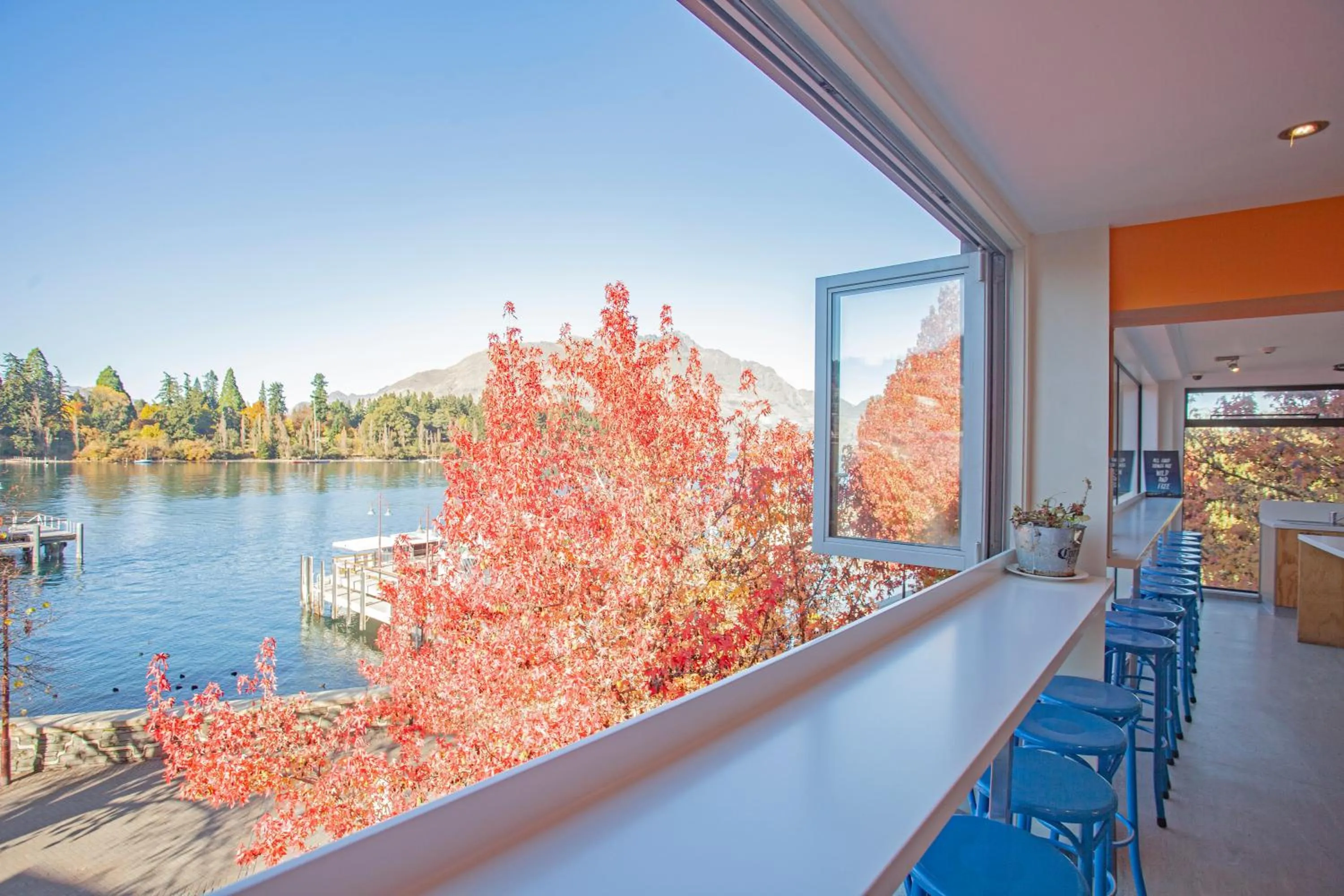 Coffee/tea facilities in Absoloot Hostel Queenstown