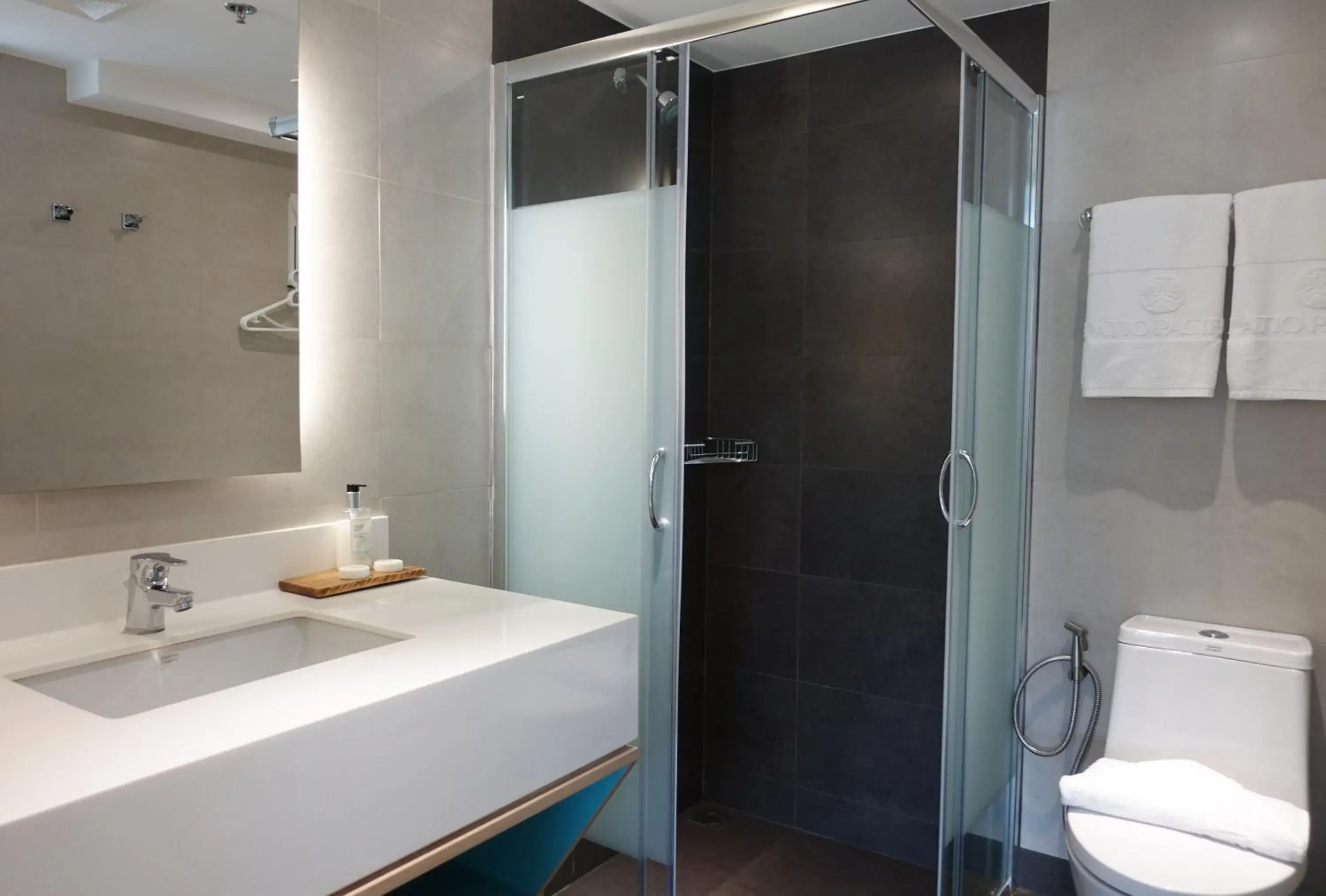 Bathroom in Patio Pacific Resort Bathroom in Patio Pacific Resort