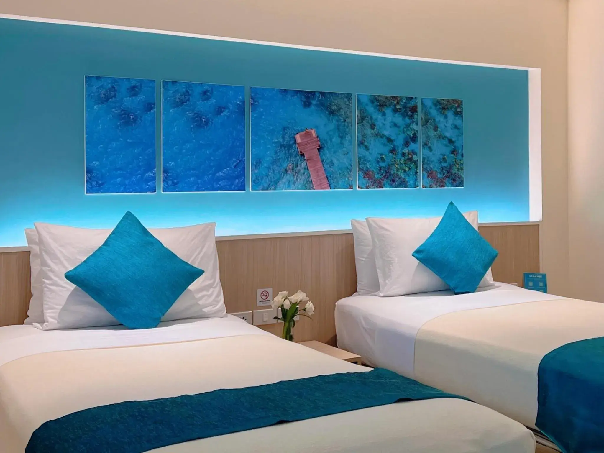 Bed in Patio Pacific Resort Bed in Patio Pacific Resort