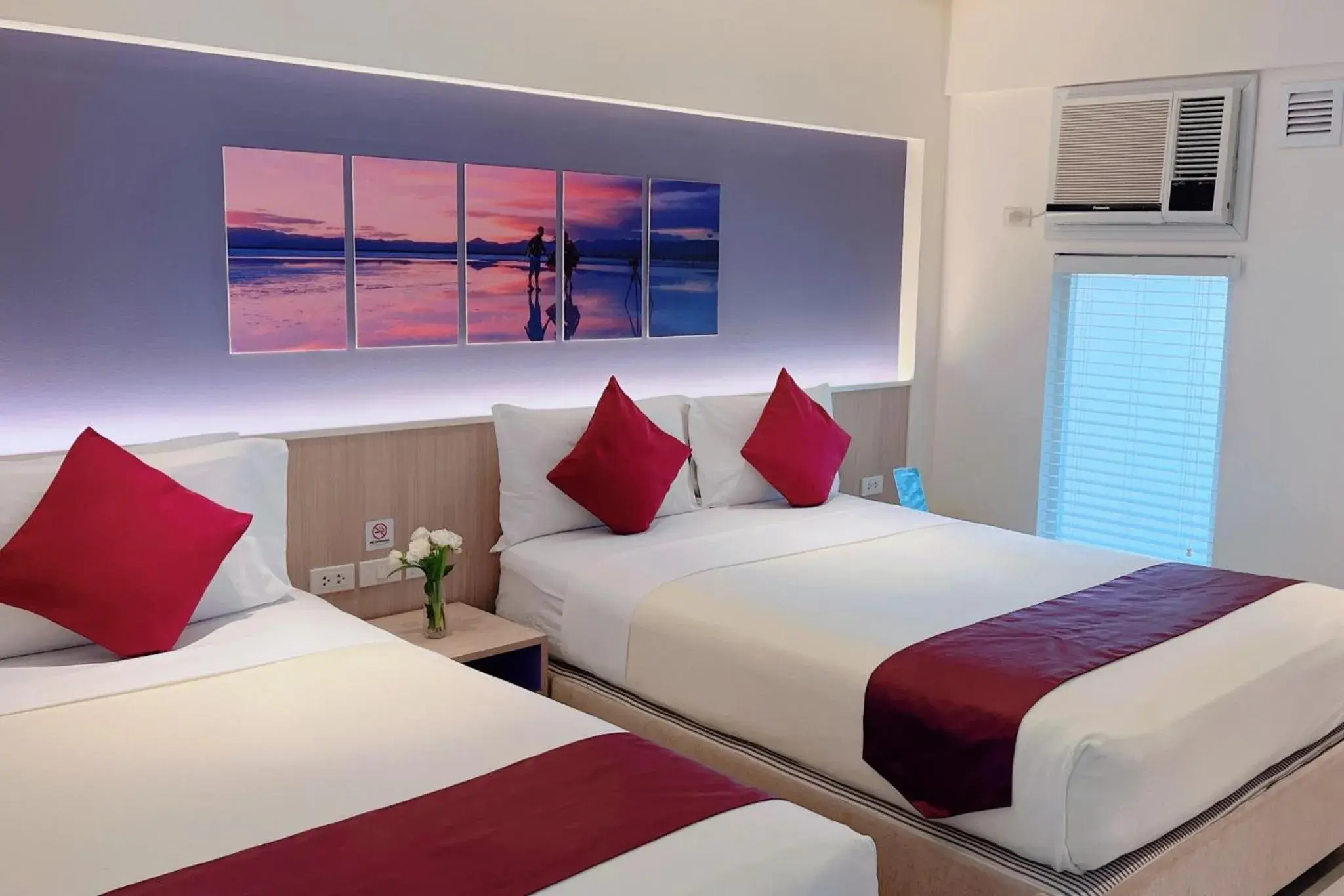 Bed in Patio Pacific Resort Bed in Patio Pacific Resort