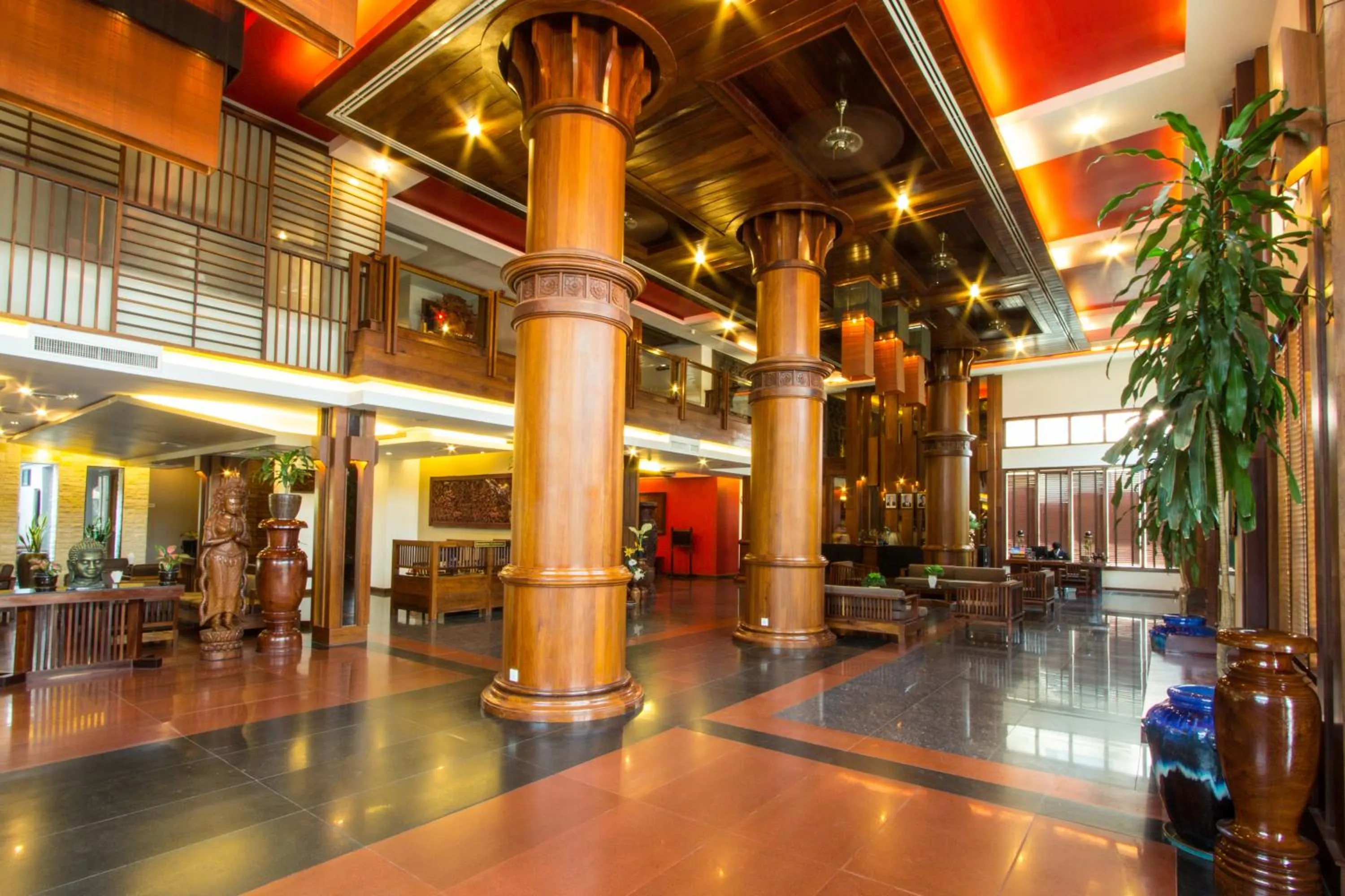 Lobby or reception in Royal Empire Hotel