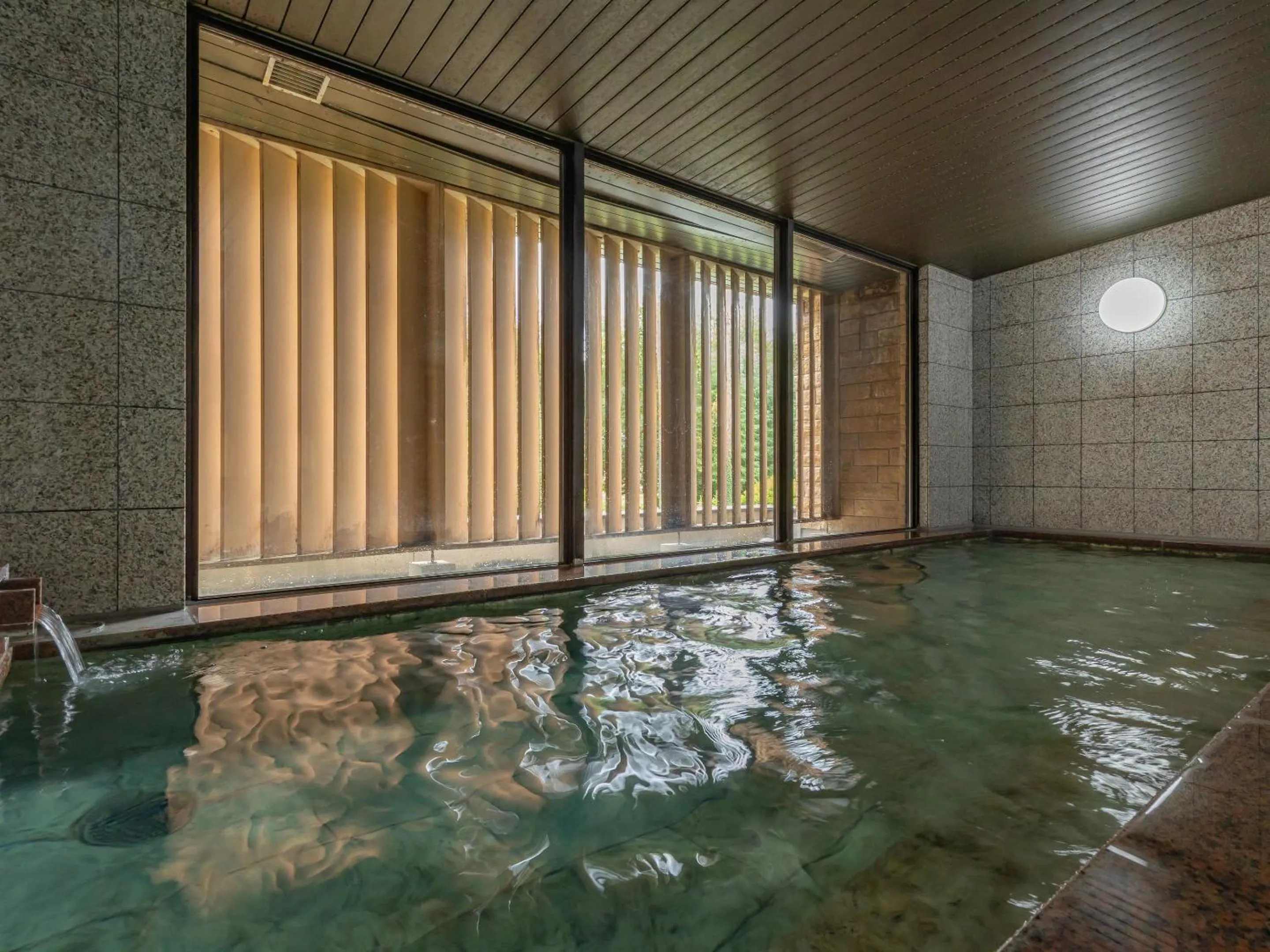 Public Bath in Evergreen-Fuji