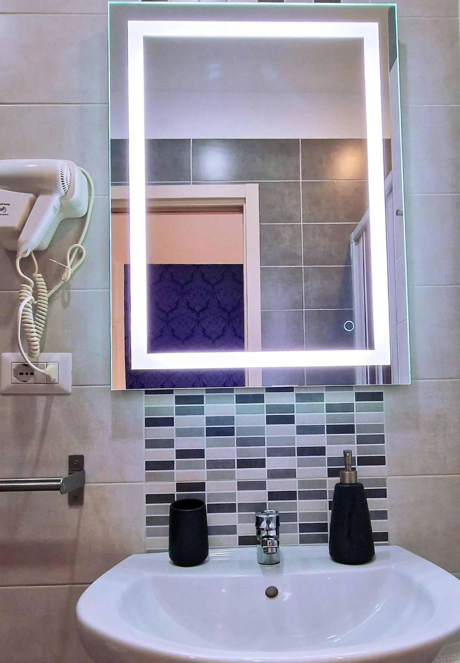 Bathroom in Maschio Angioino Suite