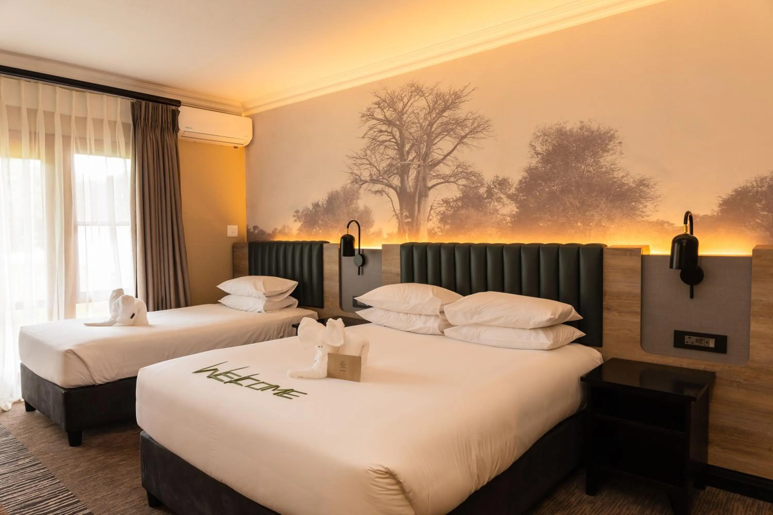 Bedroom, Bed in Premier Hotel The Winkler