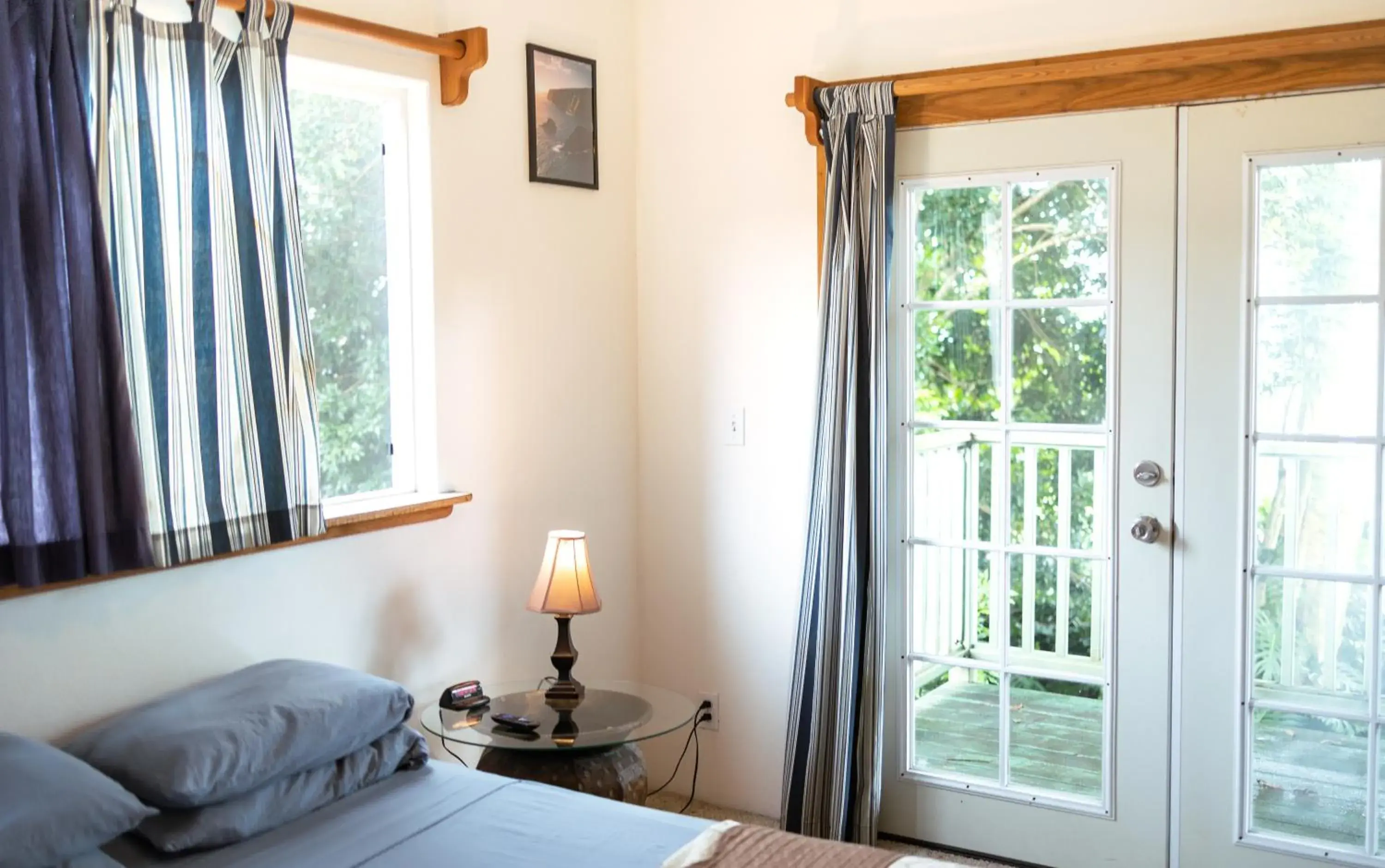 Bed in Hilo Vacation Rental Bed in Hilo Vacation Rental