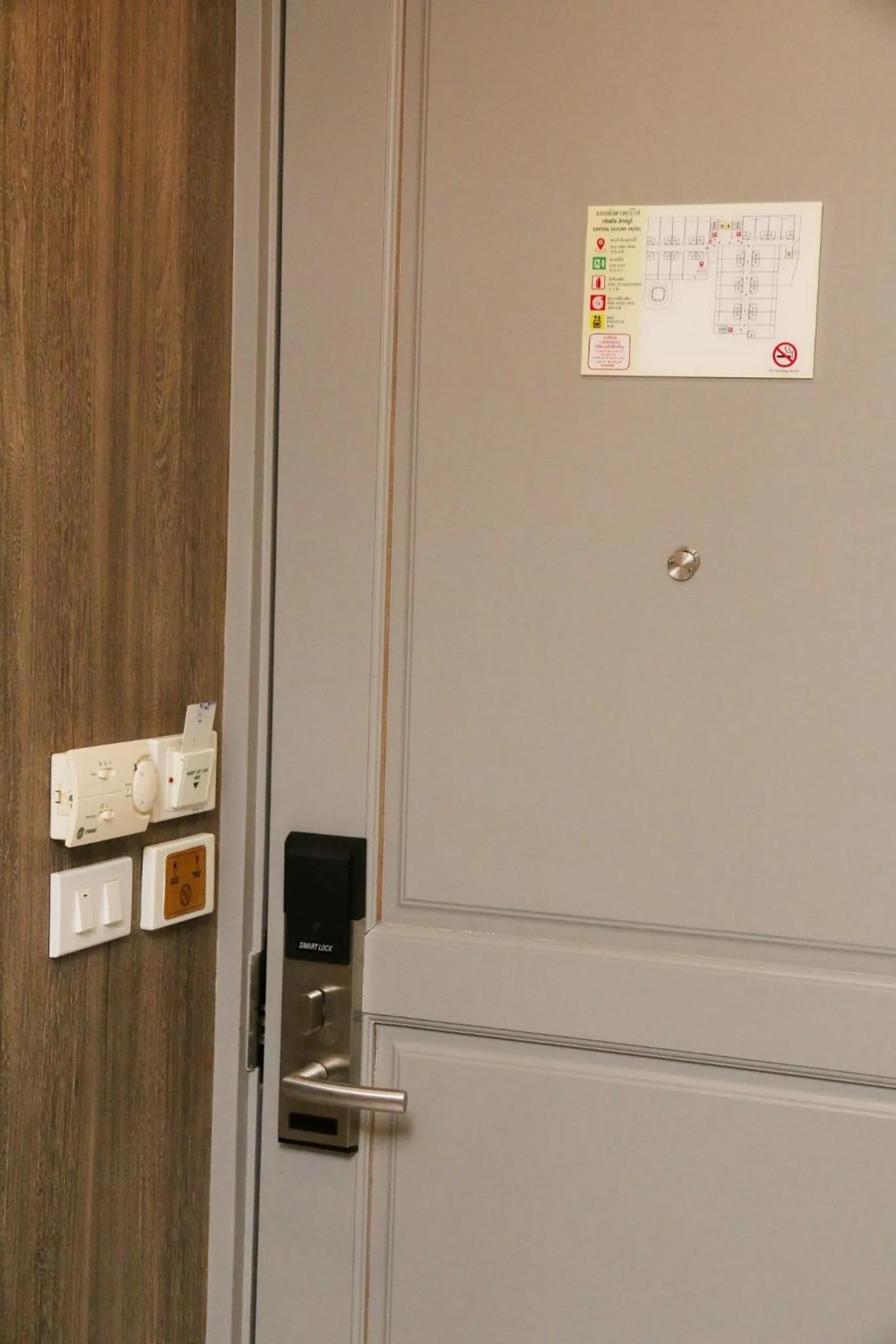 Property building in Crystal Palace Luxury Hotel Pattaya