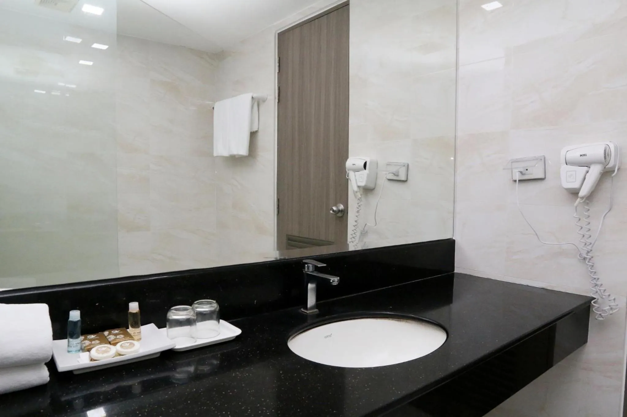 Bathroom in Crystal Palace Luxury Hotel Pattaya