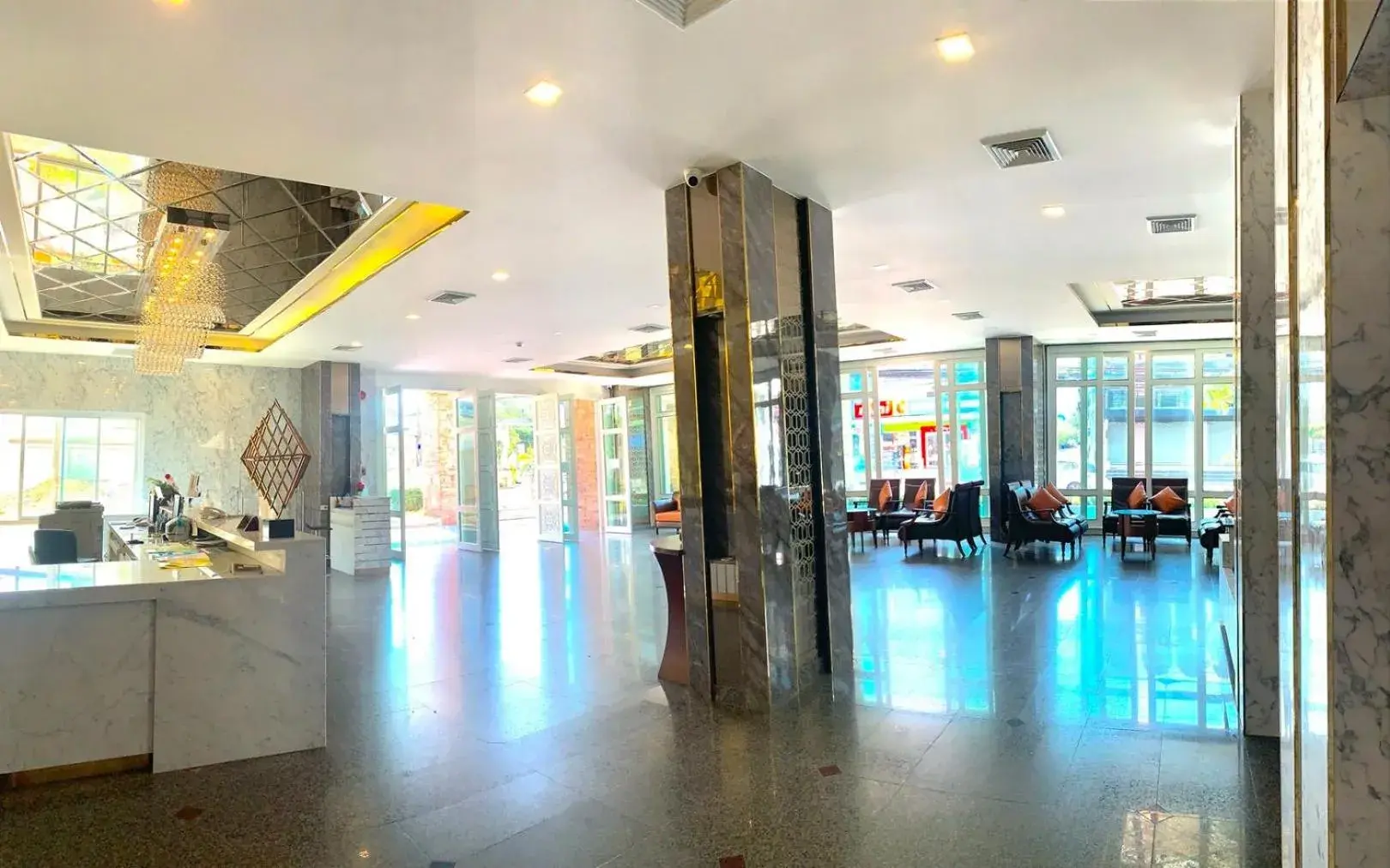 Lobby or reception in Crystal Palace Luxury Hotel Pattaya Lobby or reception in Crystal Palace Luxury Hotel Pattaya