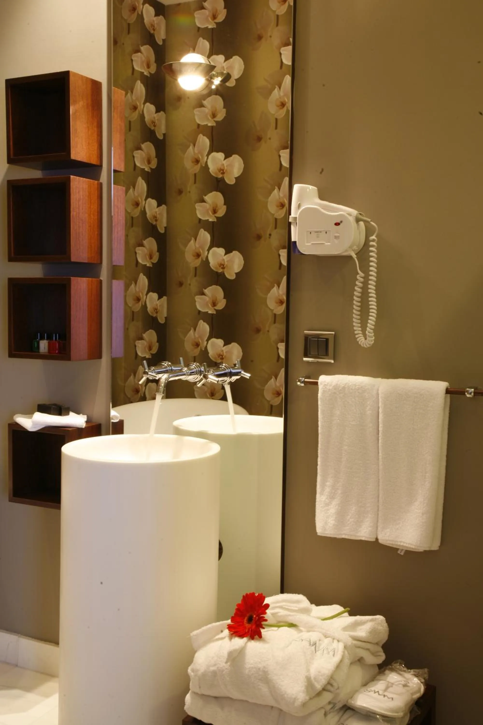Bathroom in Hotel Samm Bistro Spa