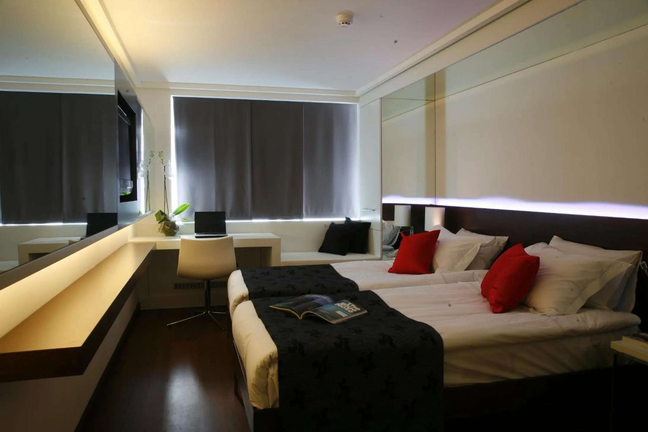 TV and multimedia, Bed in Hotel Samm Bistro Spa