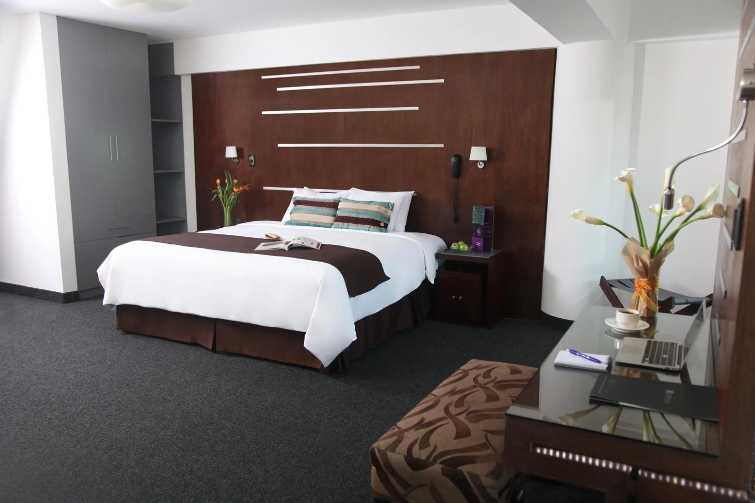 Bed in Hotel Rivera Inn