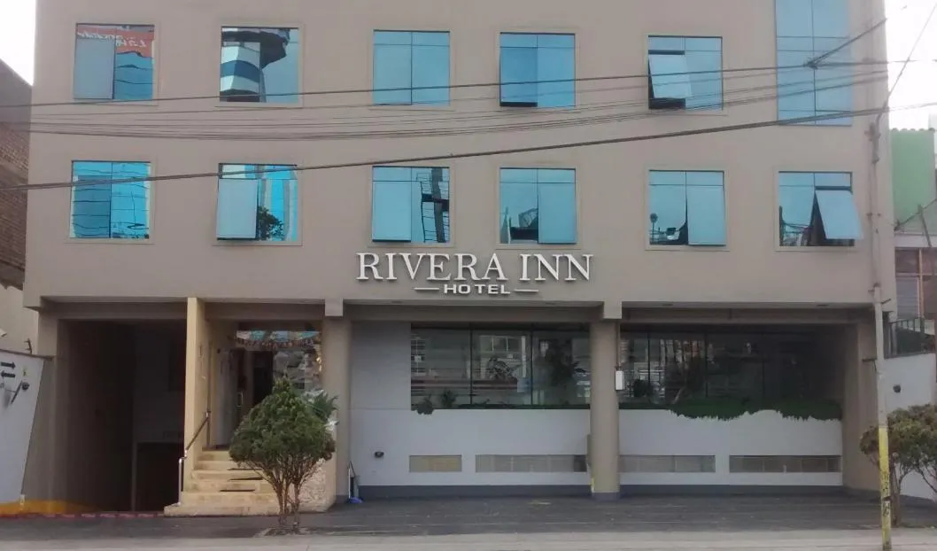Property building in Hotel Rivera Inn