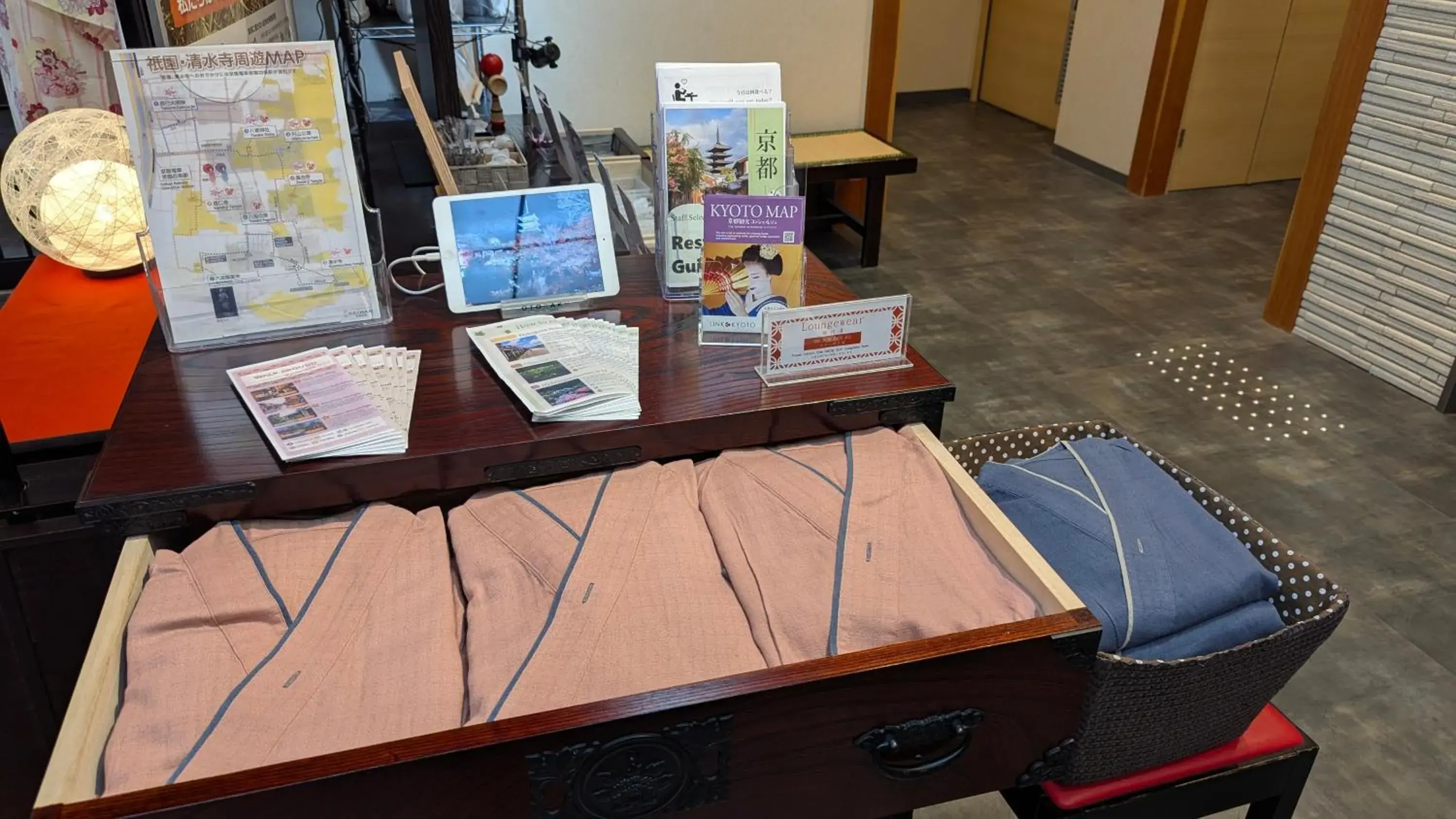 Lobby or reception in Kyoto Inn Gion The Second Lobby or reception in Kyoto Inn Gion The Second