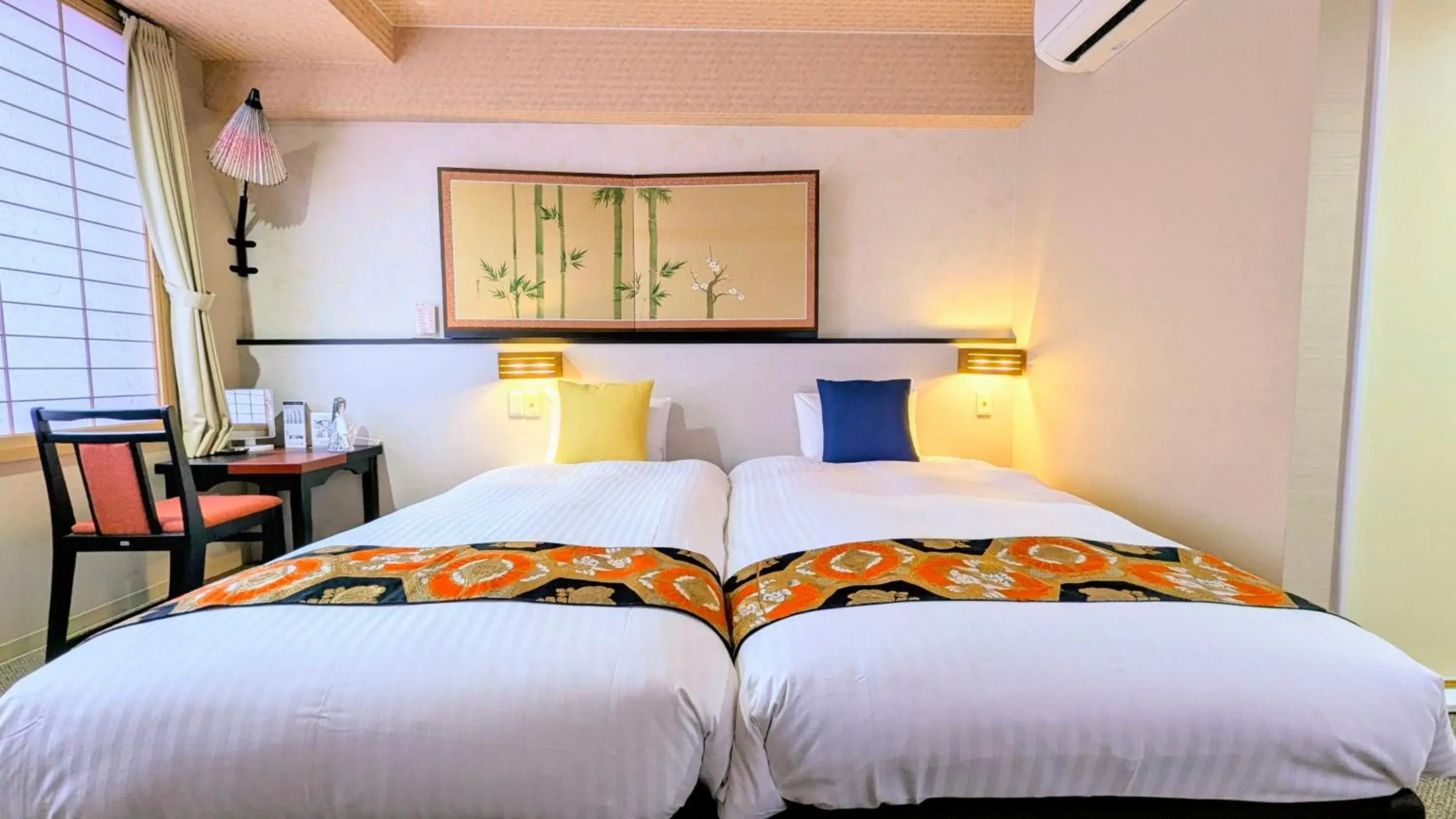 Bed in Kyoto Inn Gion The Second Bed in Kyoto Inn Gion The Second