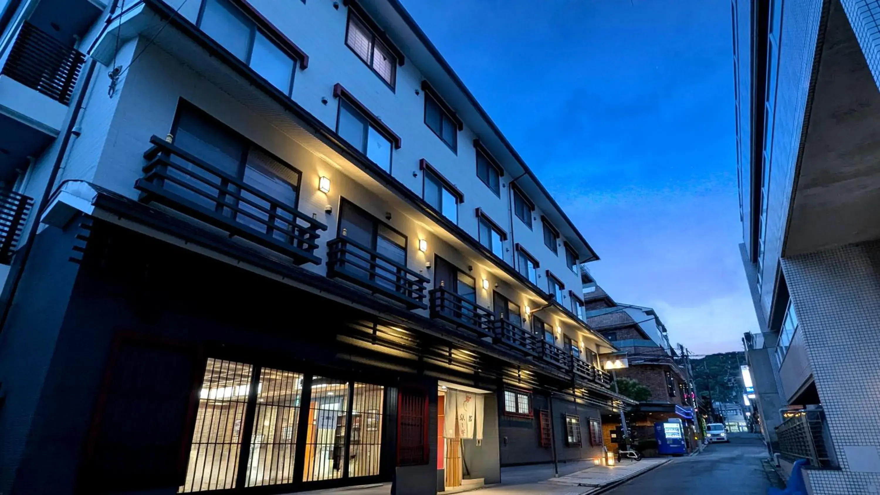 Property building in Kyoto Inn Gion Property building in Kyoto Inn Gion