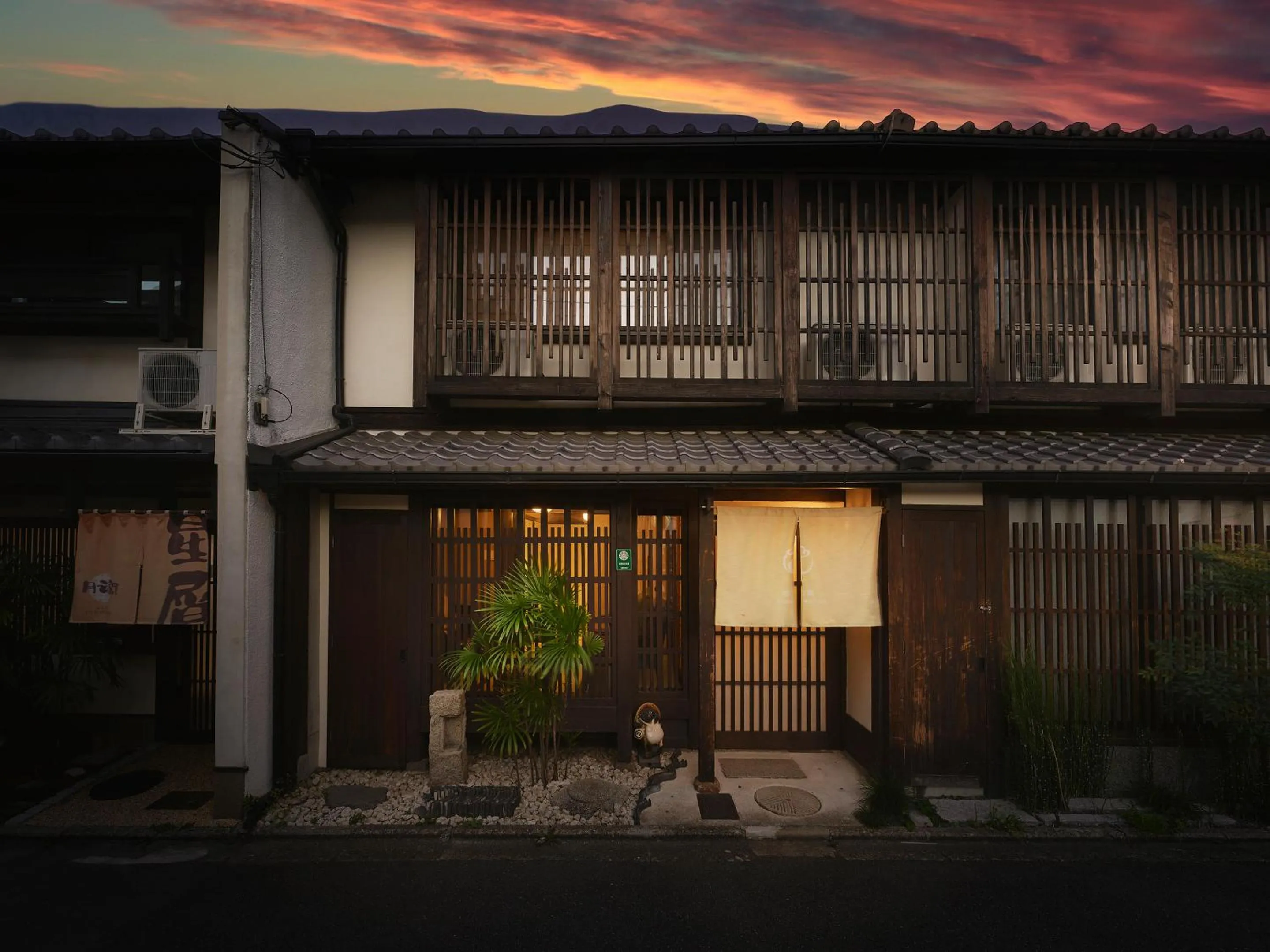 Facade/entrance in Kyoto Inn Gion