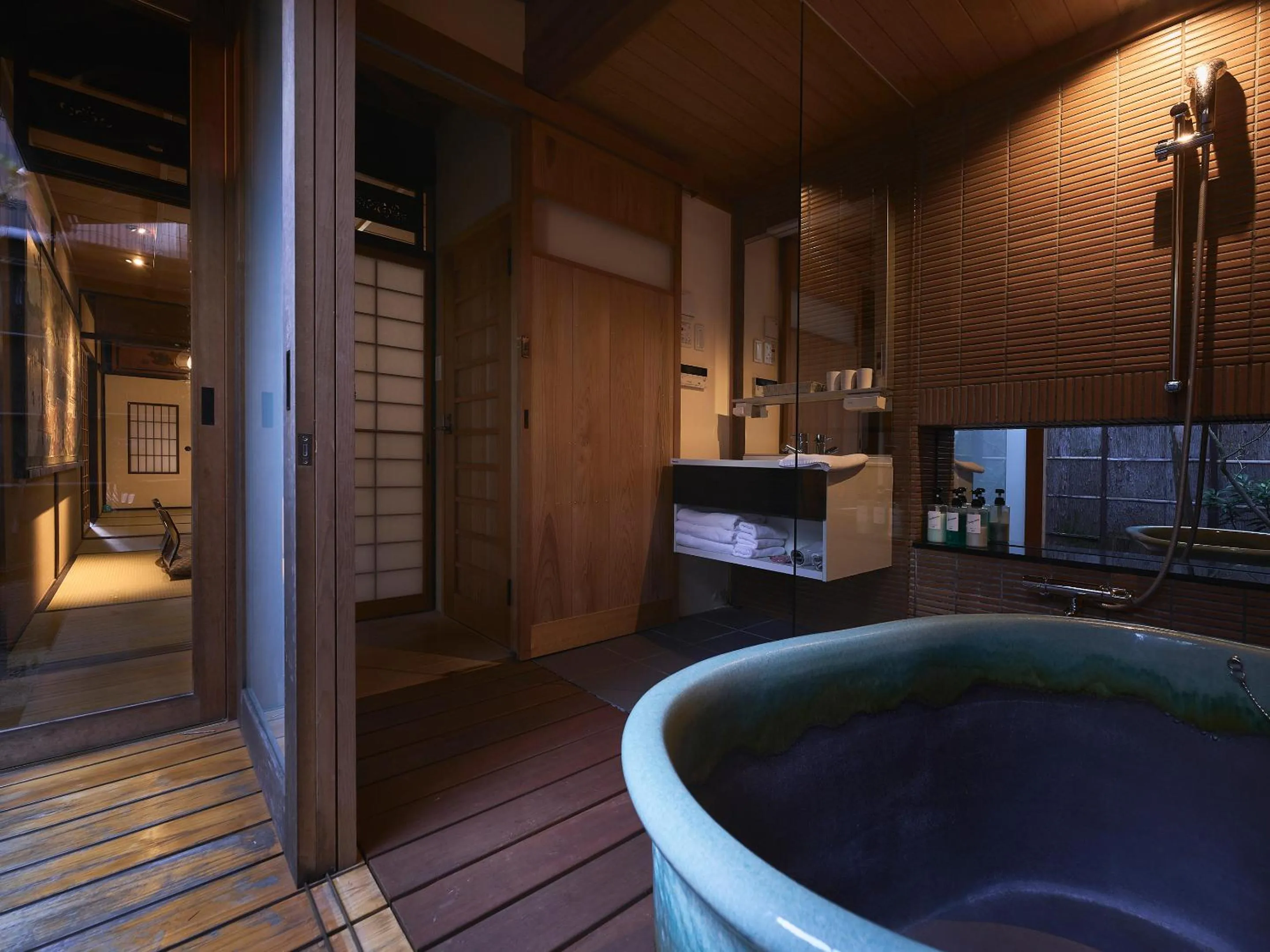 Open Air Bath in Kyoto Inn Gion