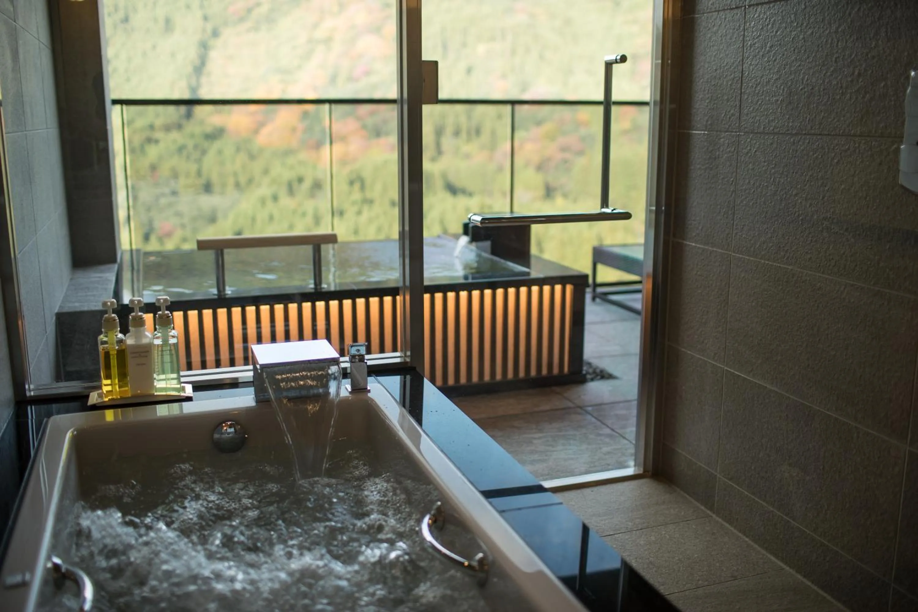 Bathroom in Okuhita Onsen Umehibiki