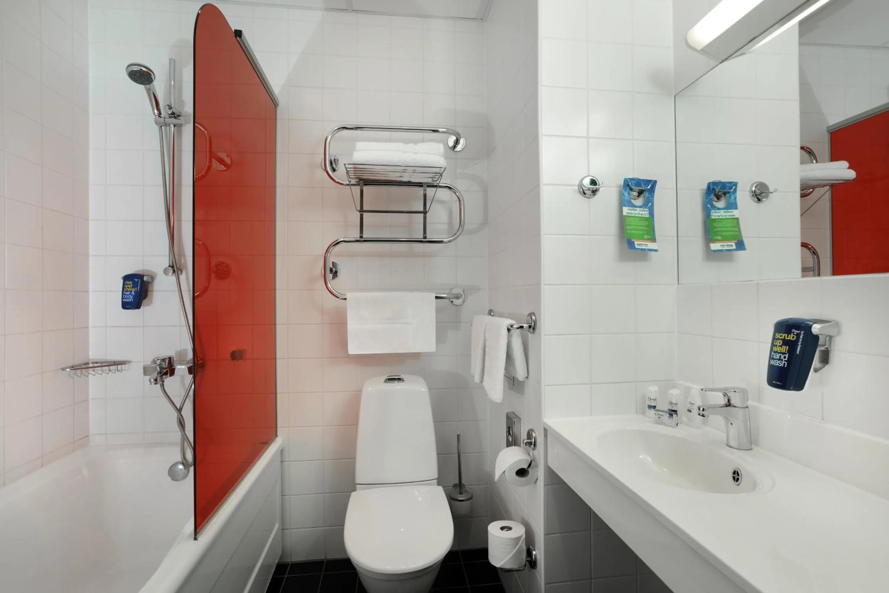 Shower in Park Inn by Radisson Central Tallinn
