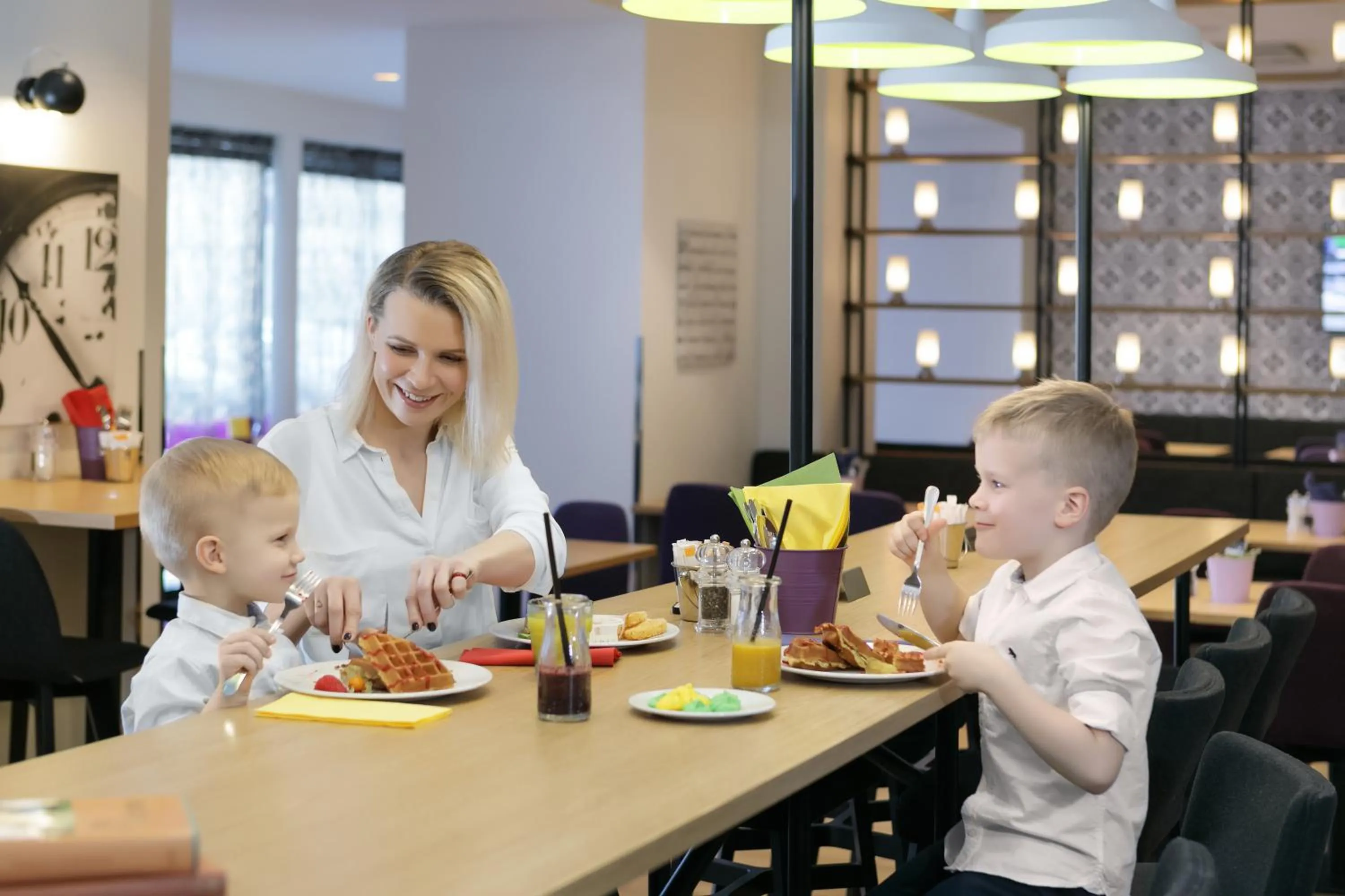 Restaurant/places to eat in Park Inn by Radisson Central Tallinn